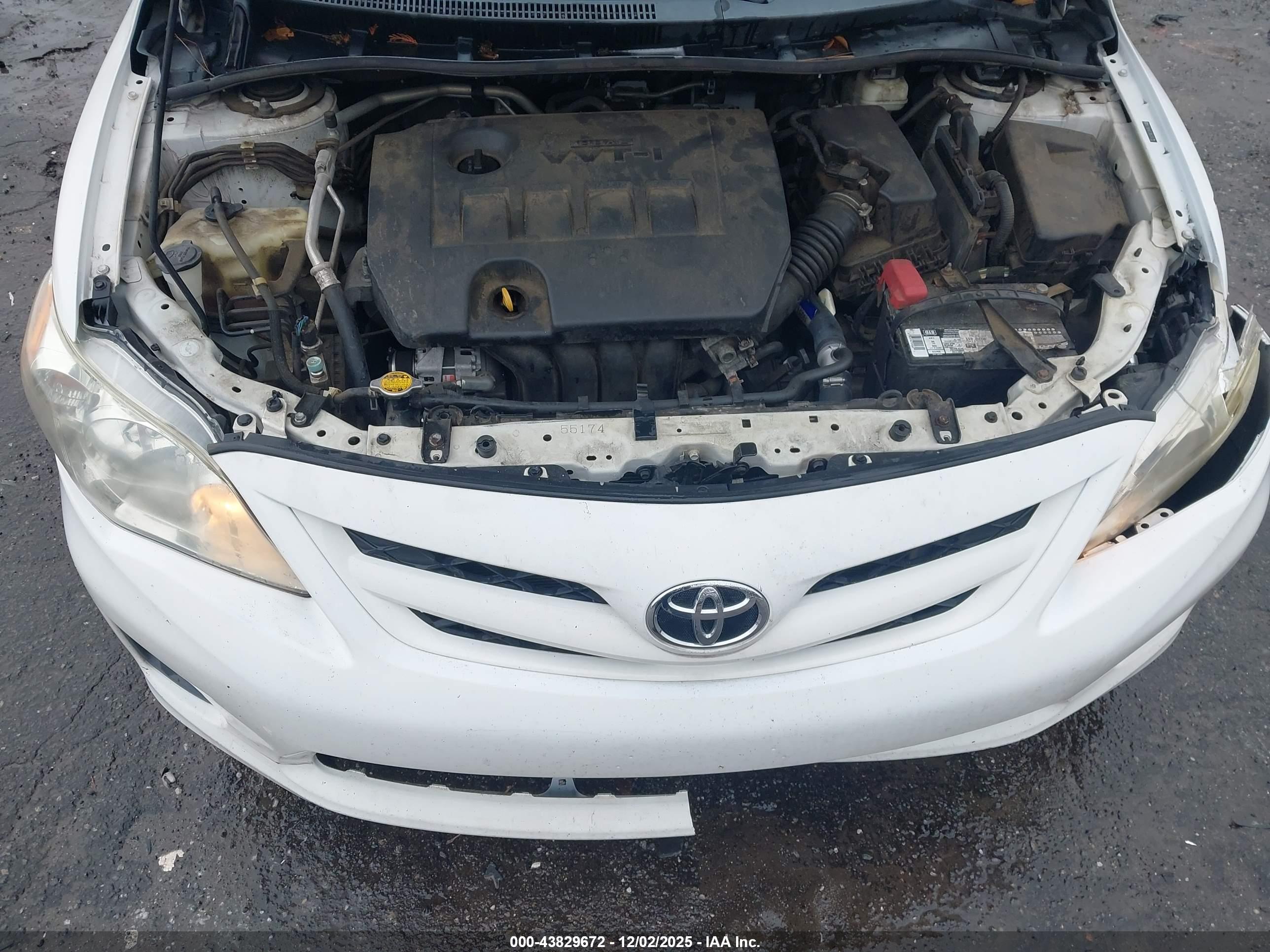TOYOTA COROLLA image 10