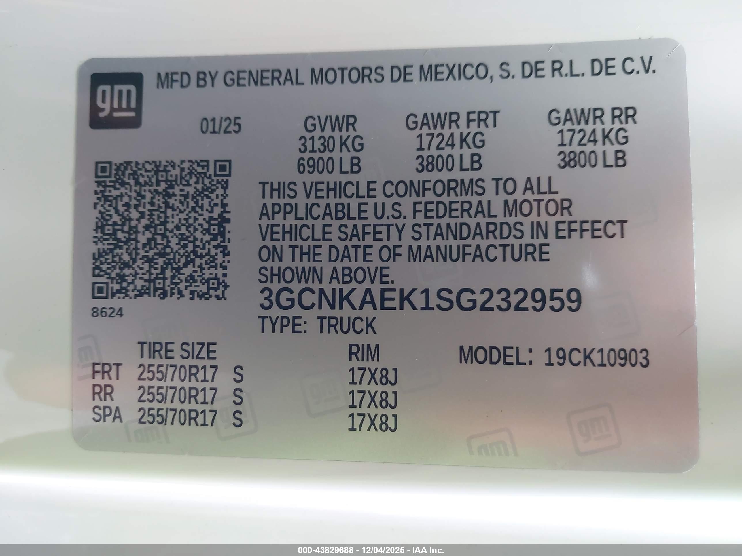 CHEVROLET SILVERADO image 9