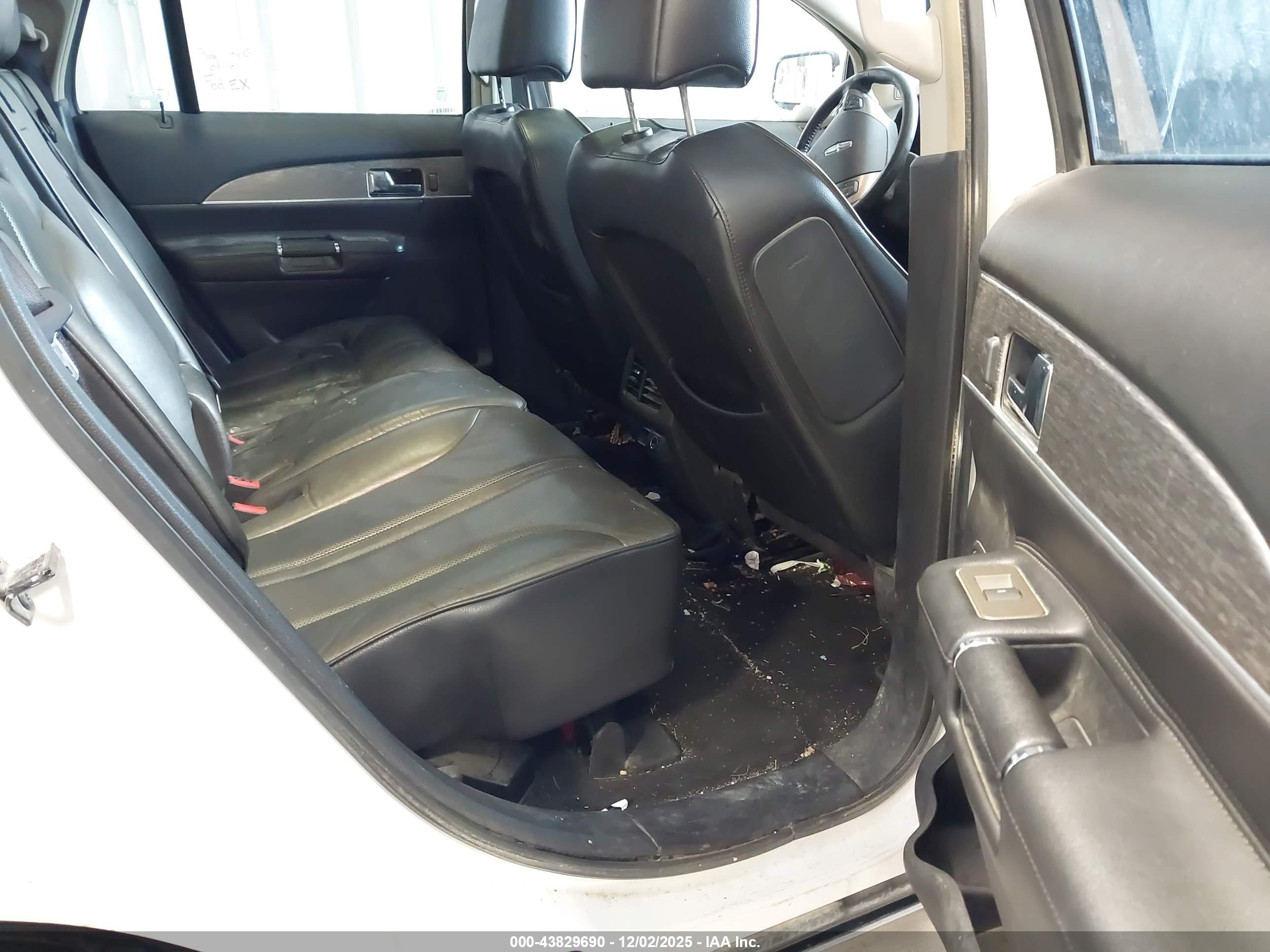 LINCOLN MKX image 8