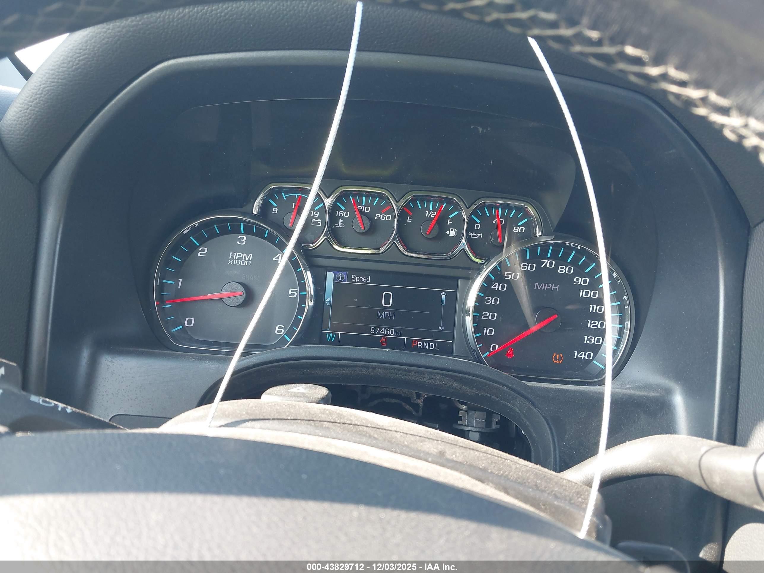 CHEVROLET SILVERADO image 7