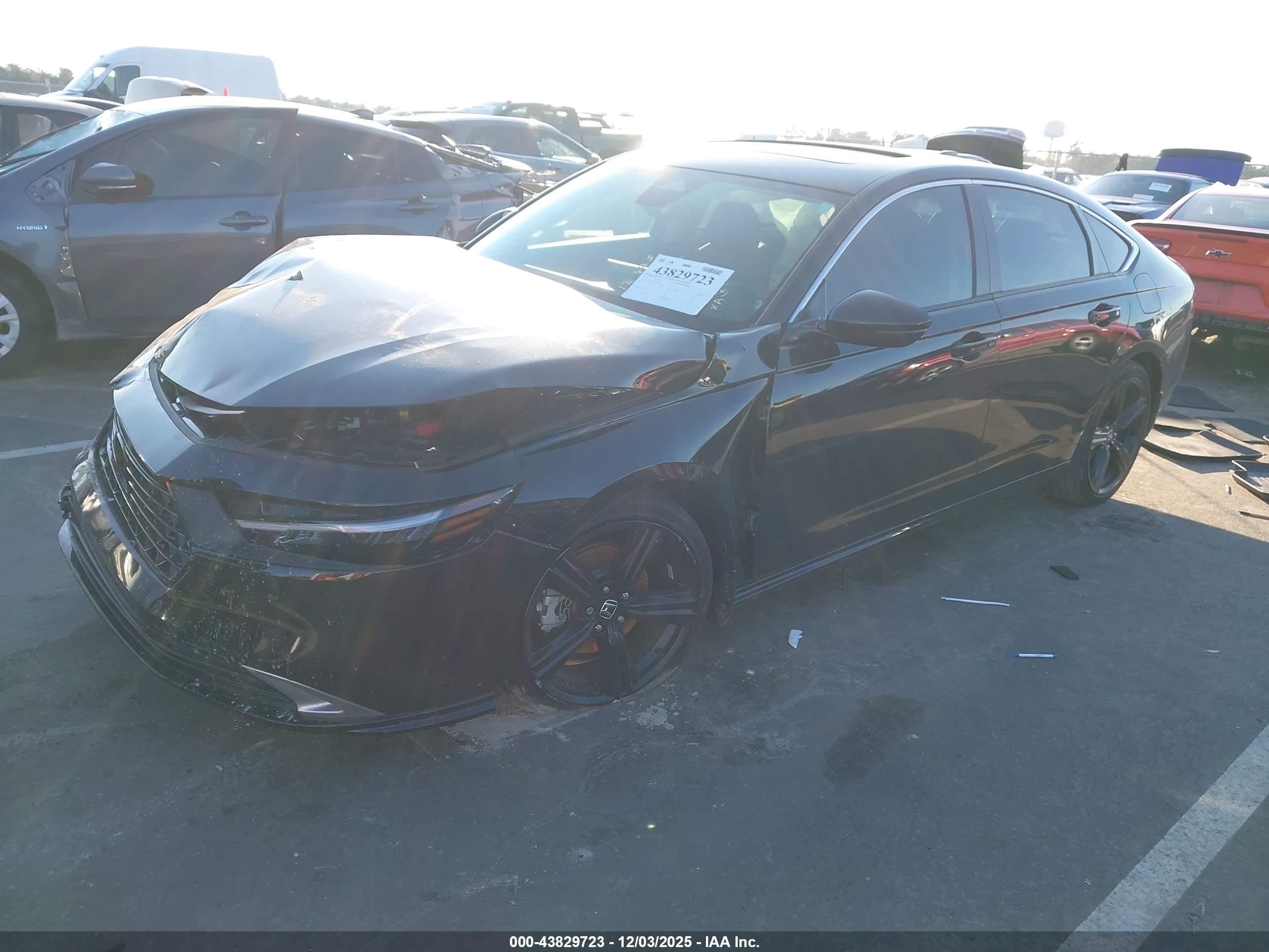 HONDA ACCORD image 2
