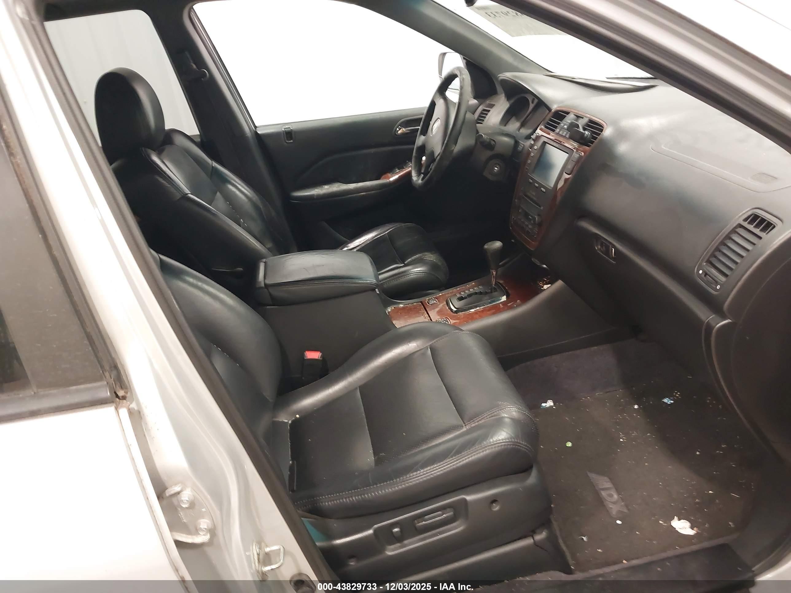 ACURA MDX image 5