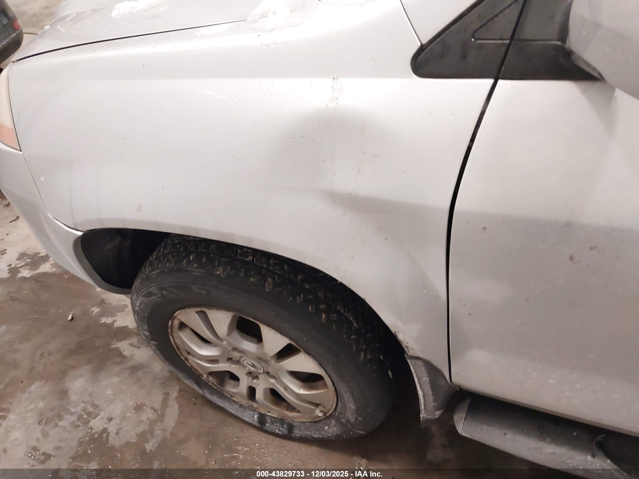 ACURA MDX image 6