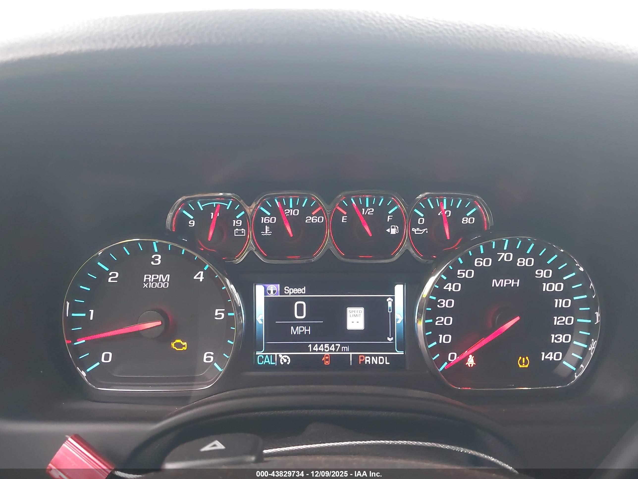 GMC YUKON image 7