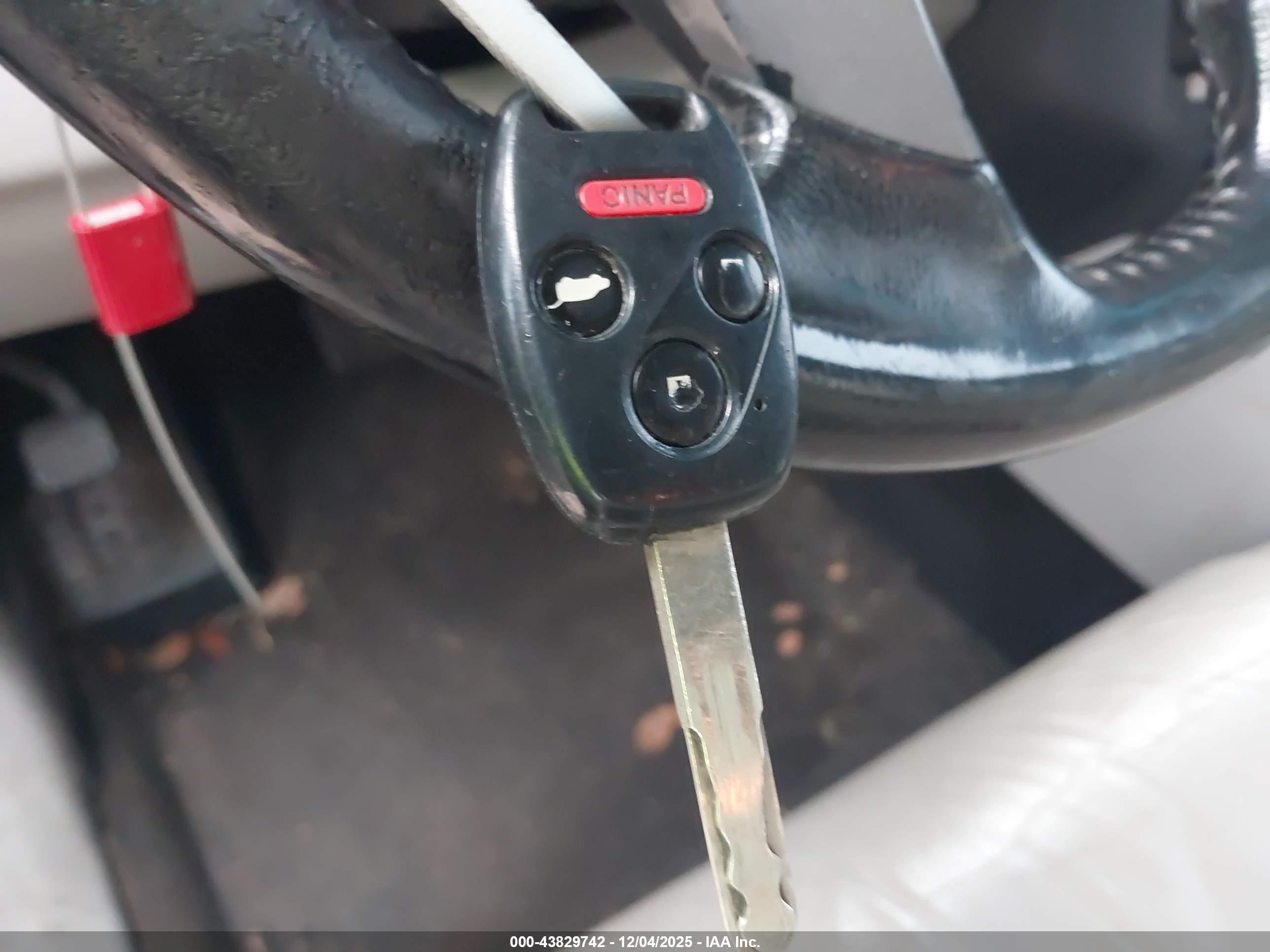HONDA PILOT image 11