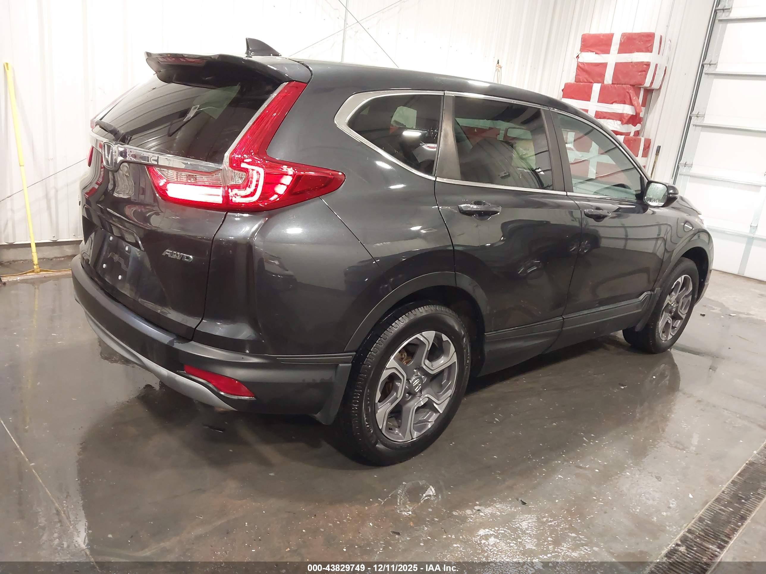 HONDA CR-V image 4