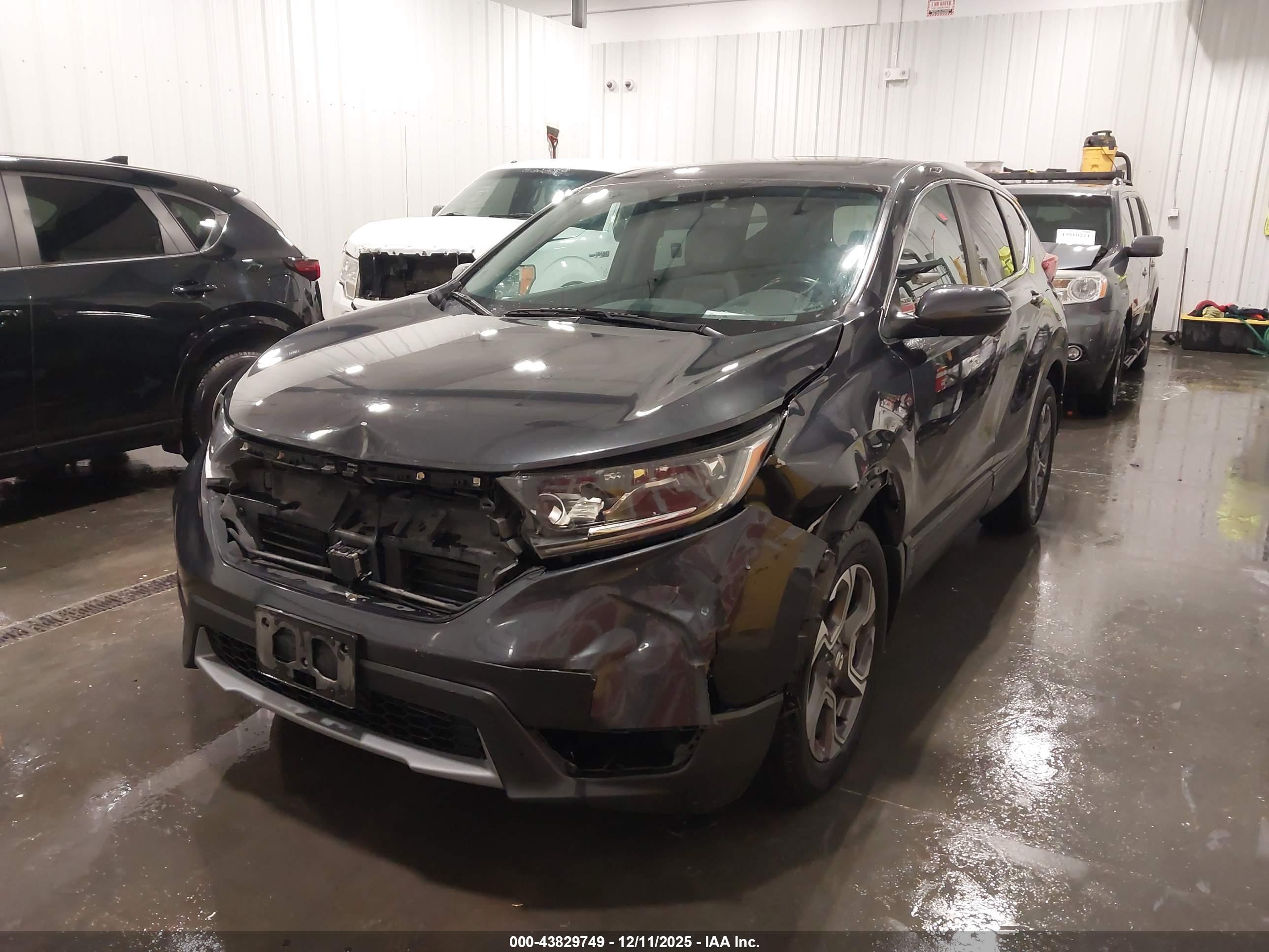 HONDA CR-V image 6