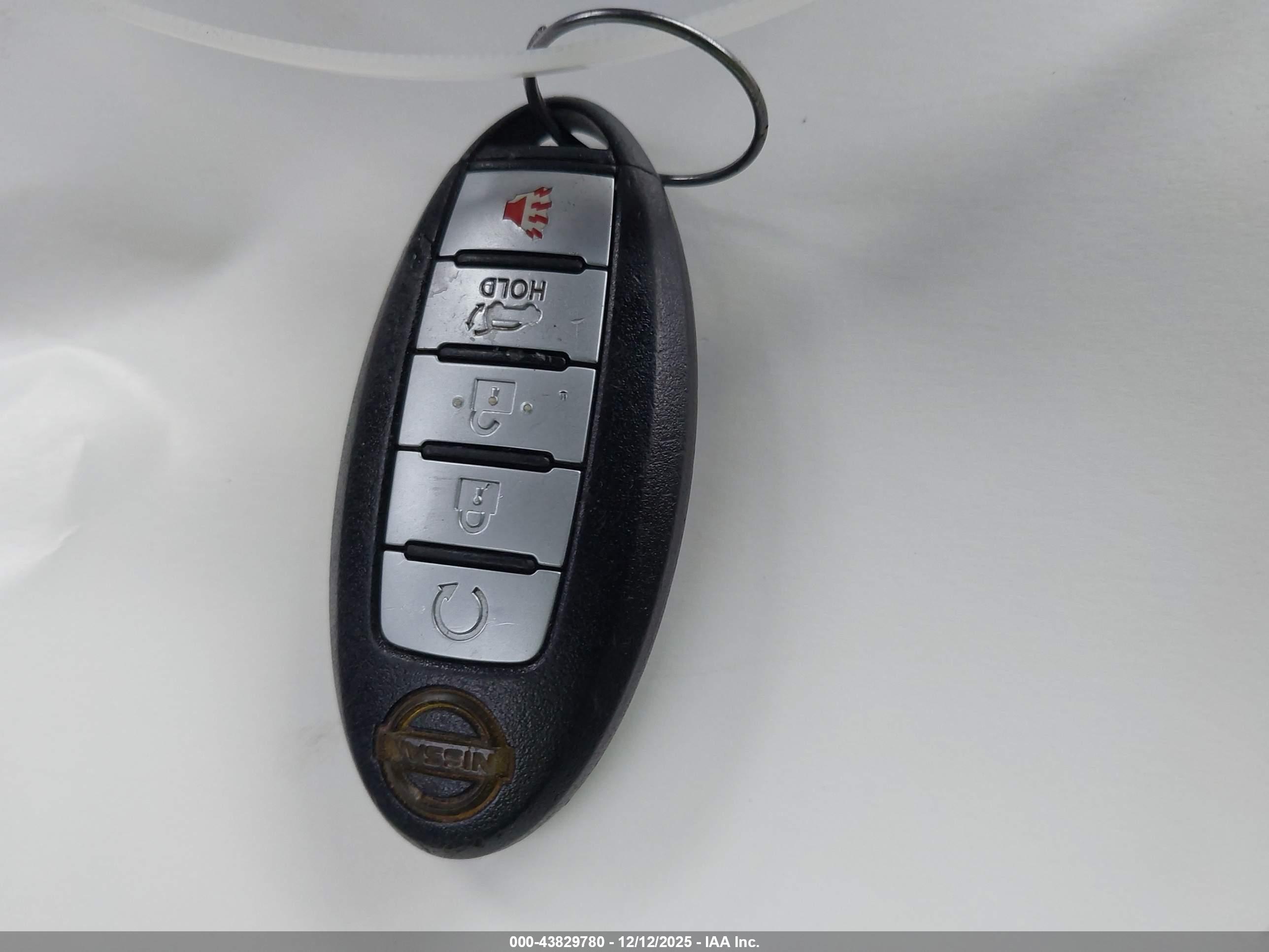 NISSAN PATHFINDER image 11