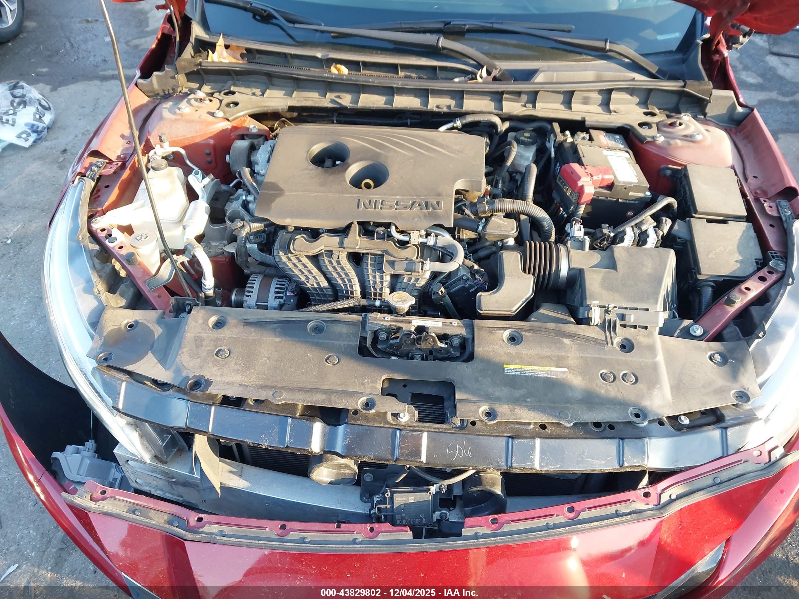 NISSAN ALTIMA image 10
