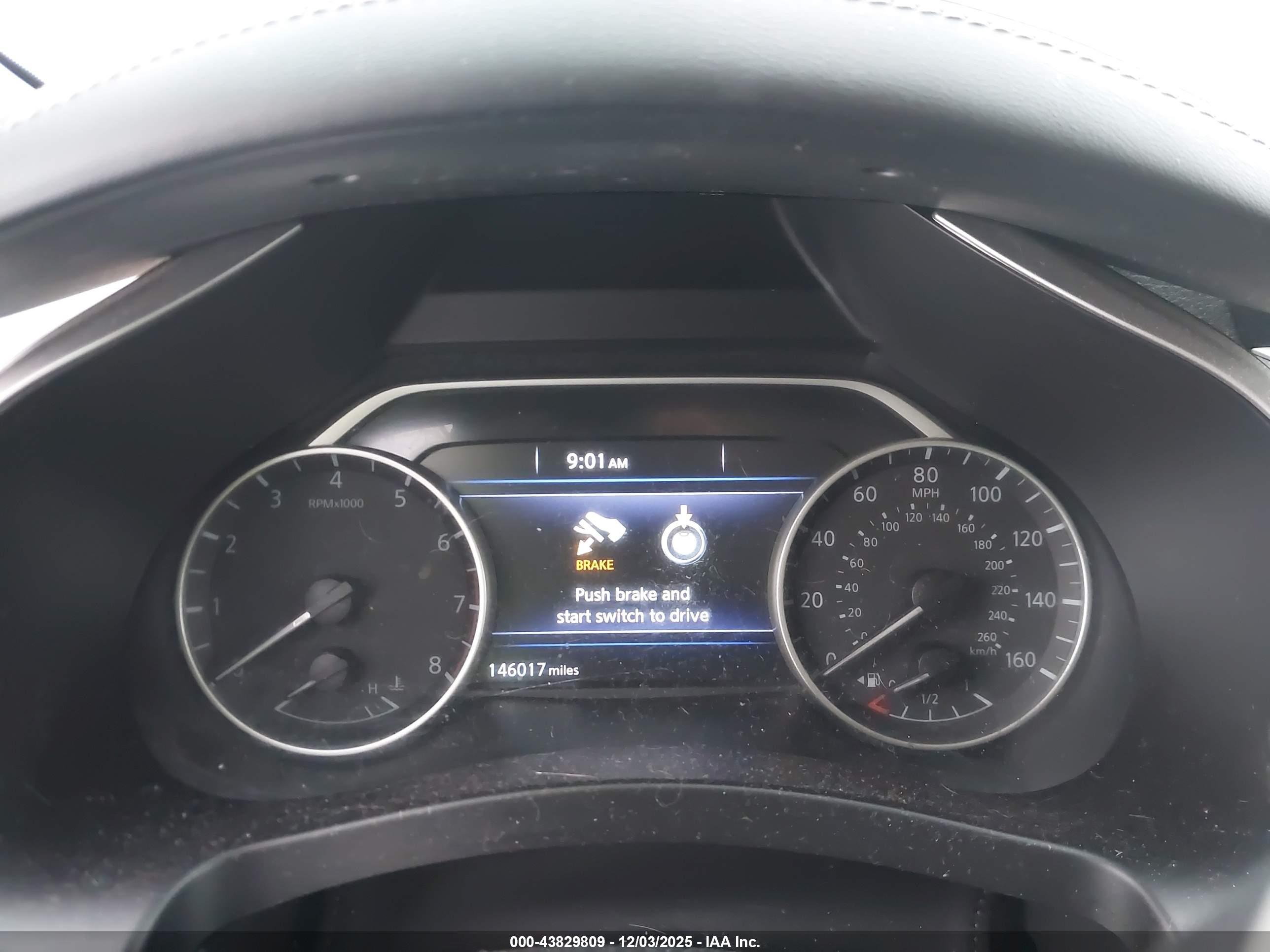NISSAN MURANO image 7