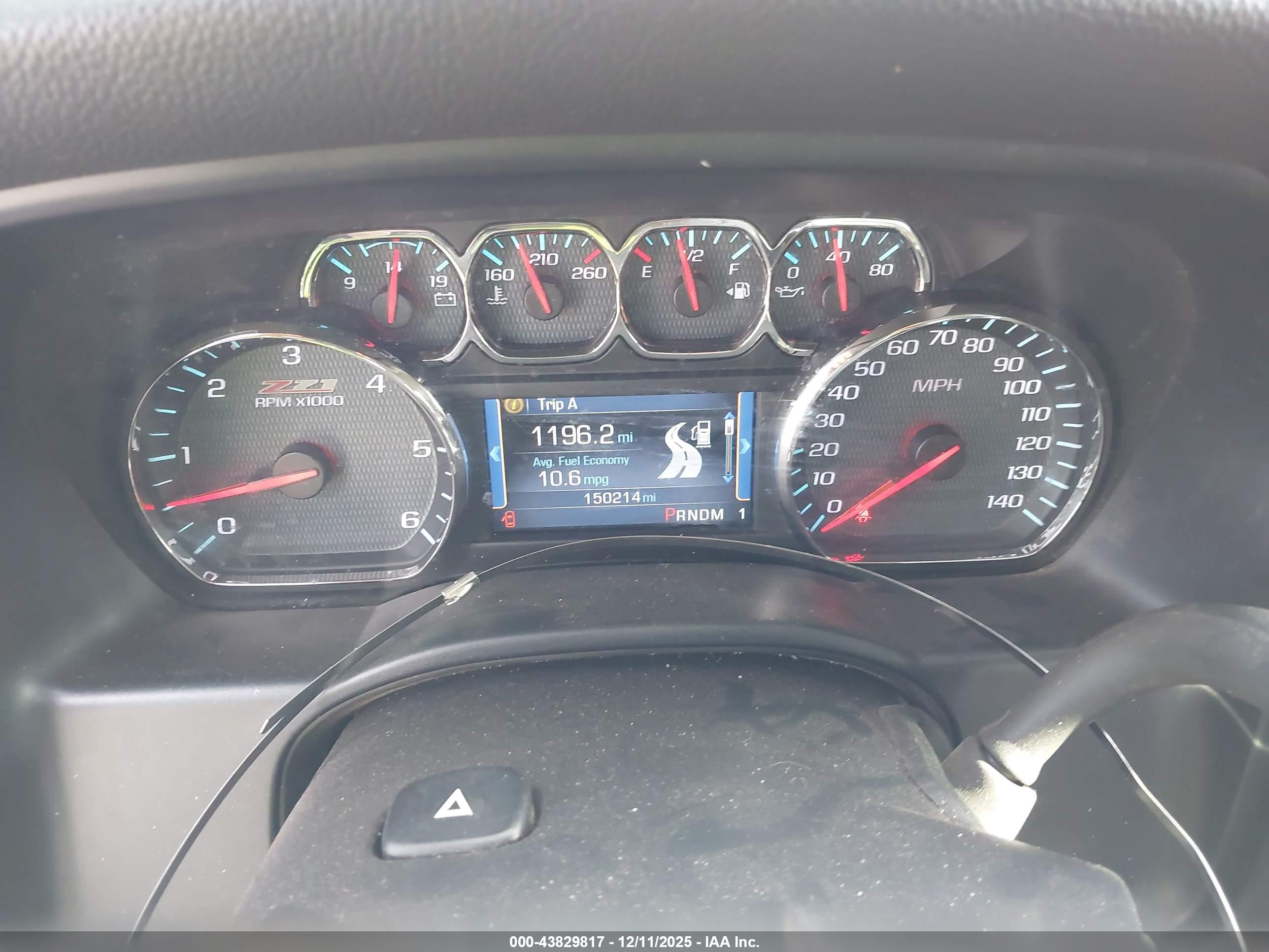 CHEVROLET SILVERADO image 7