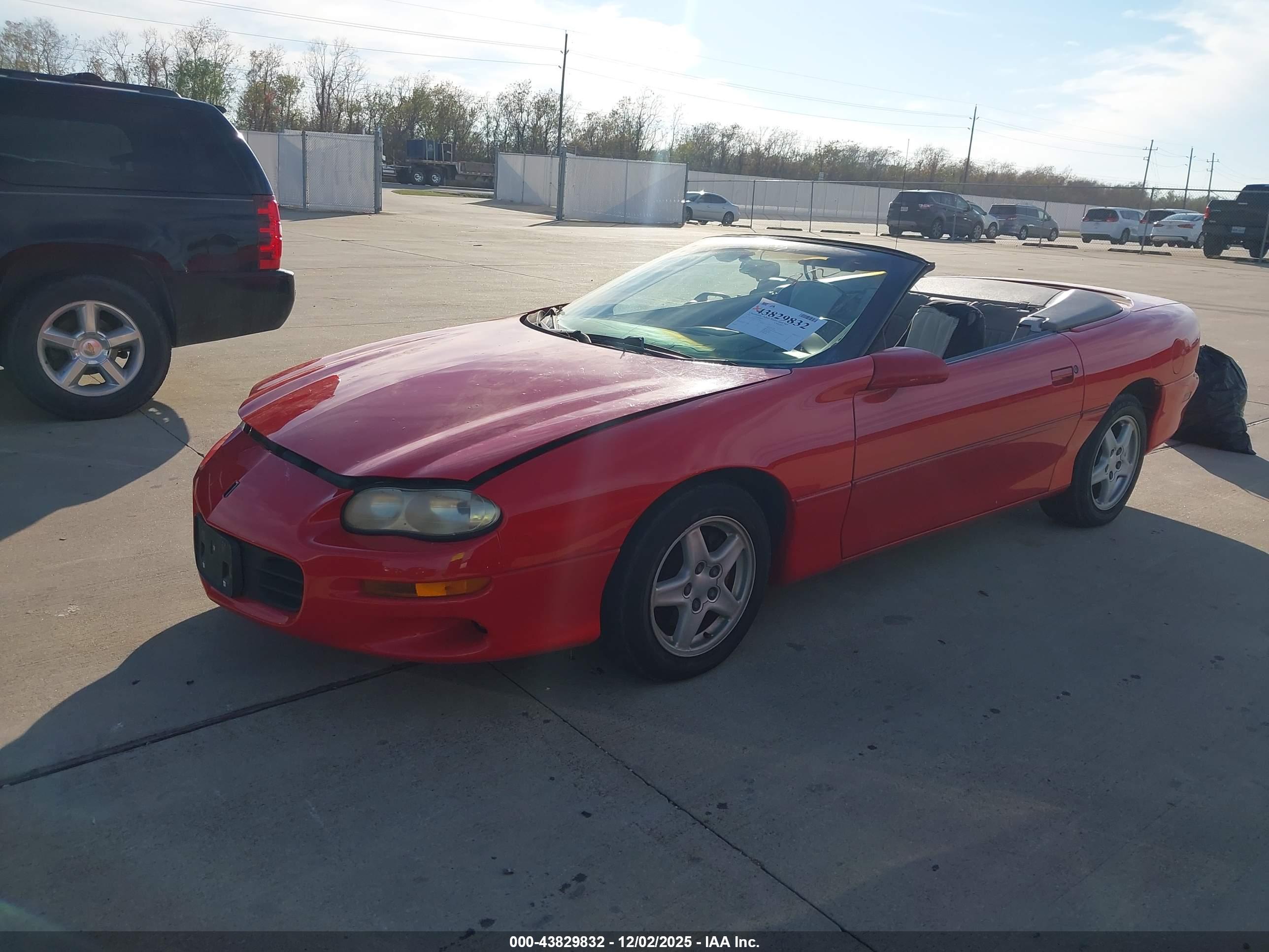 CHEVROLET CAMARO image 2