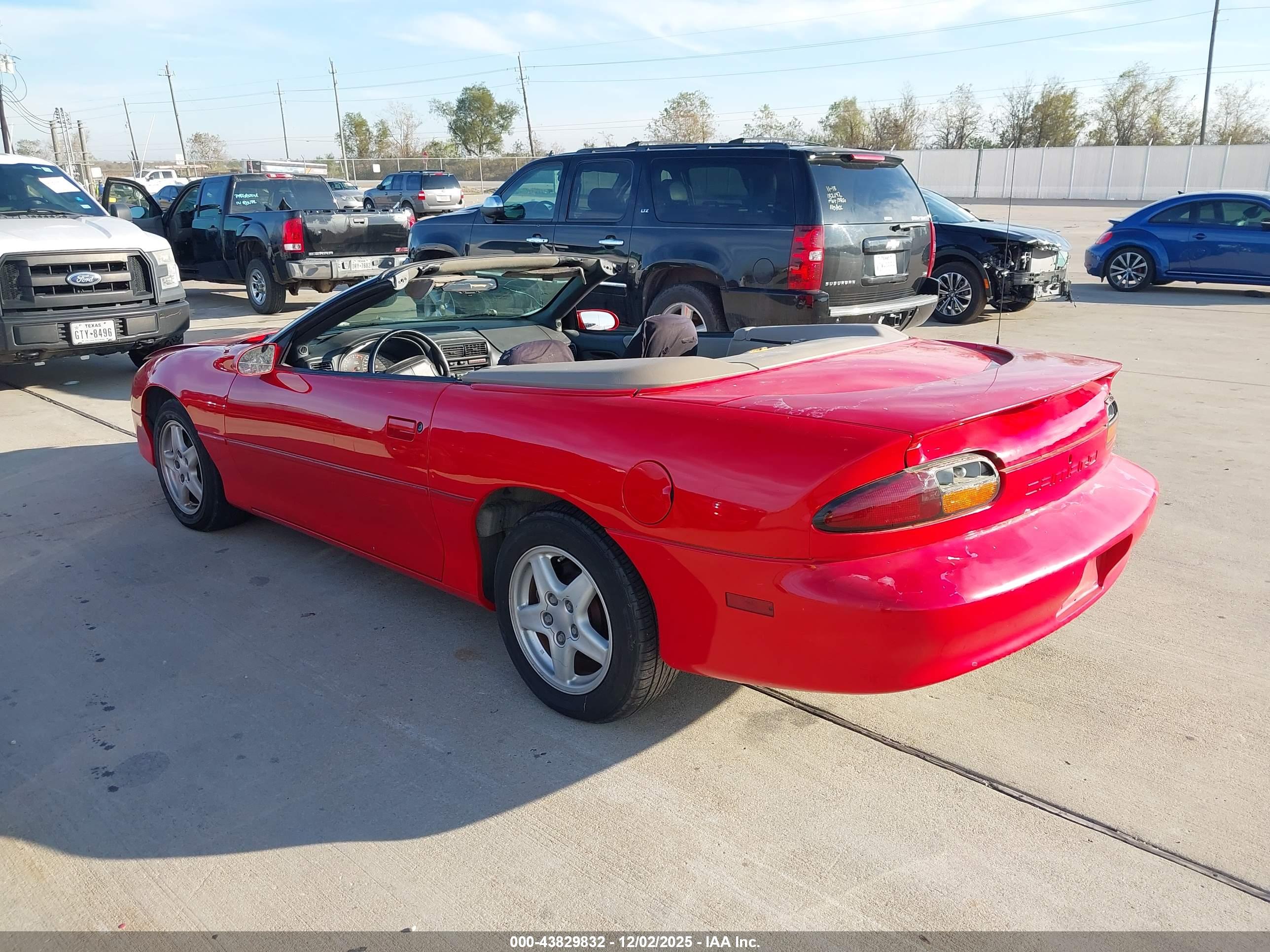 CHEVROLET CAMARO image 3