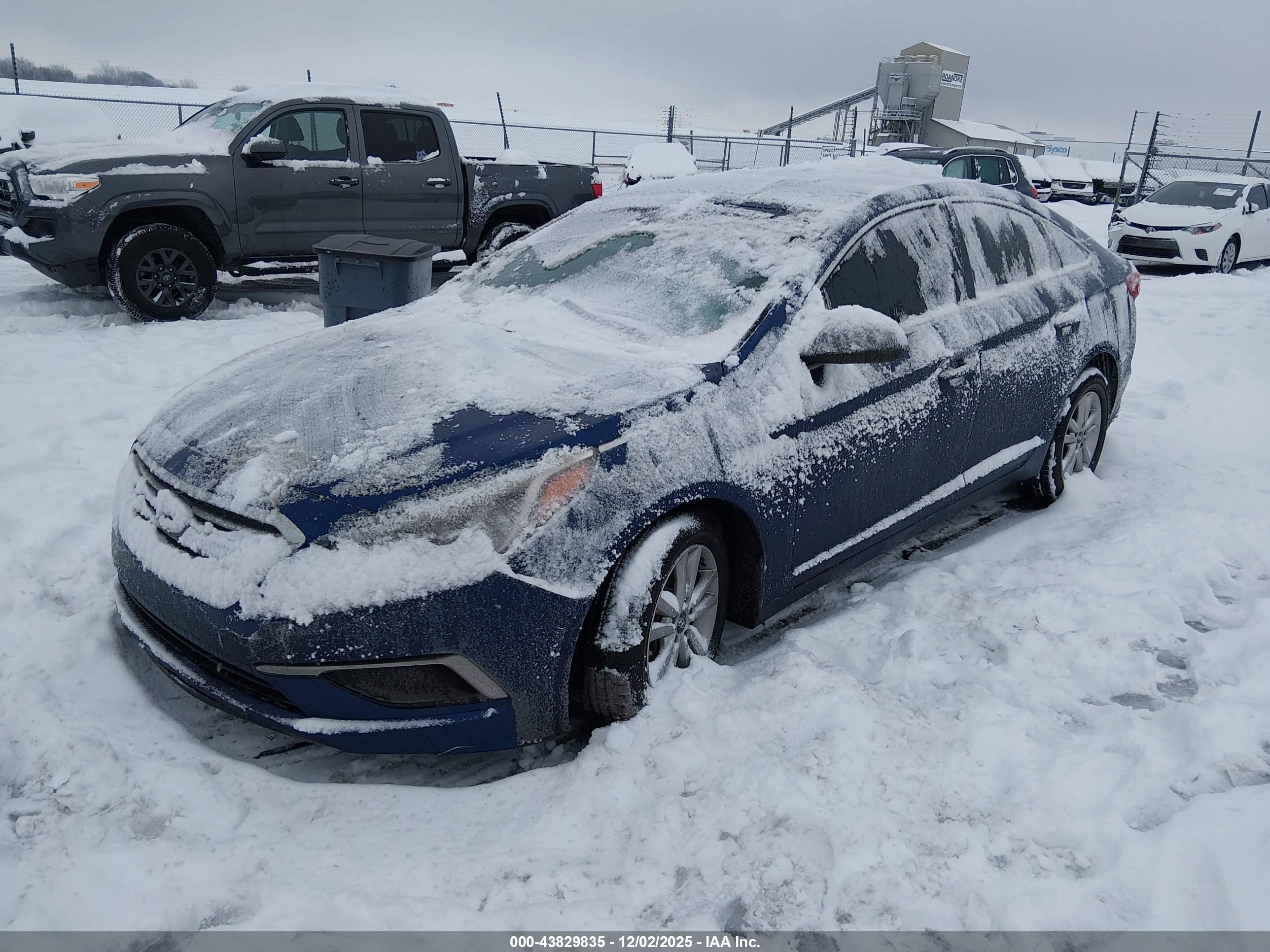 HYUNDAI SONATA image 2