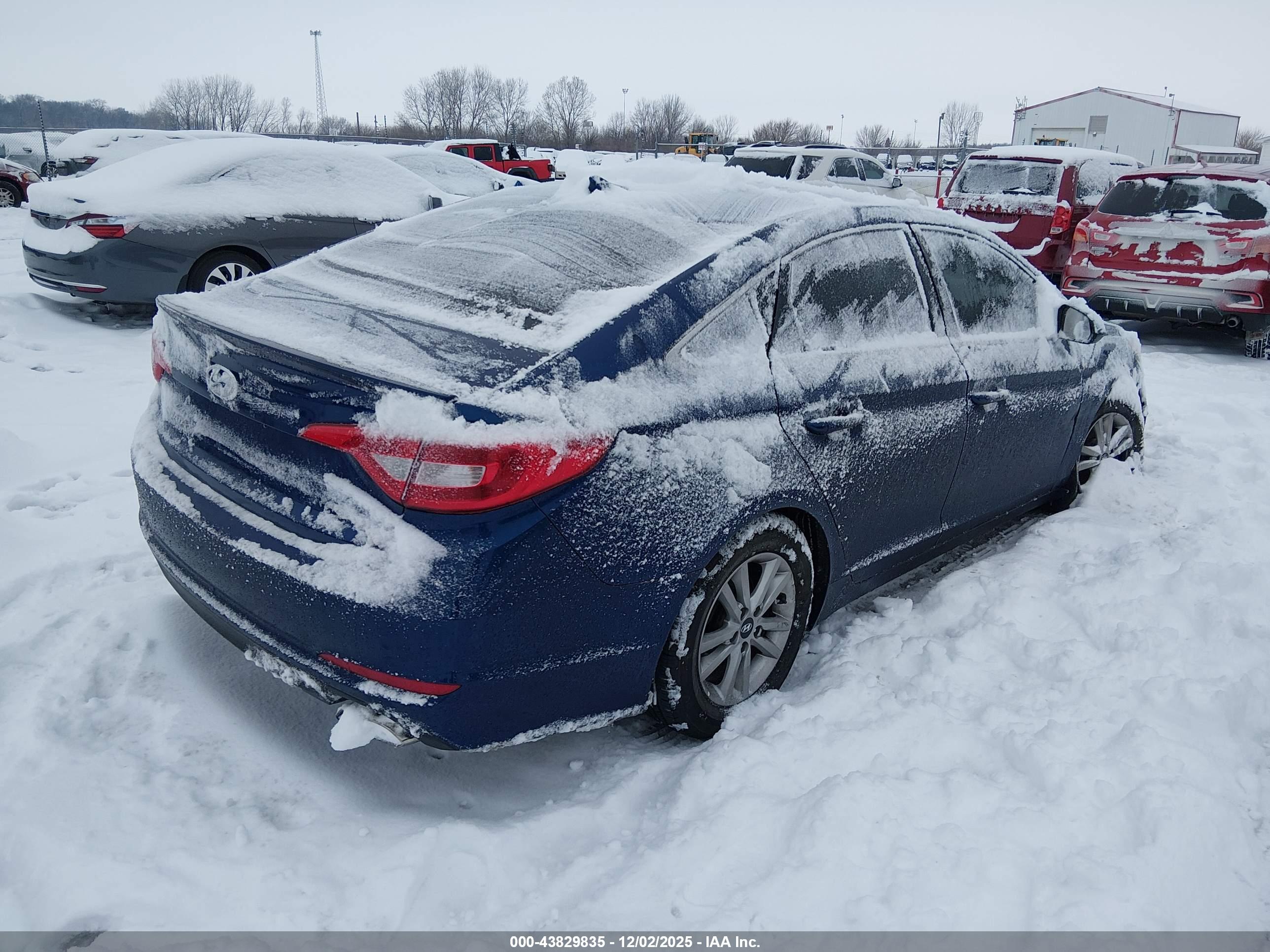 HYUNDAI SONATA image 4