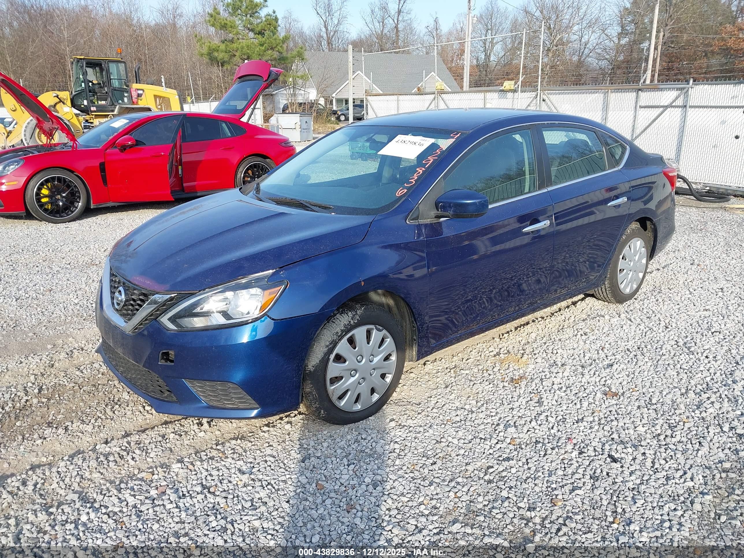 NISSAN SENTRA image 2