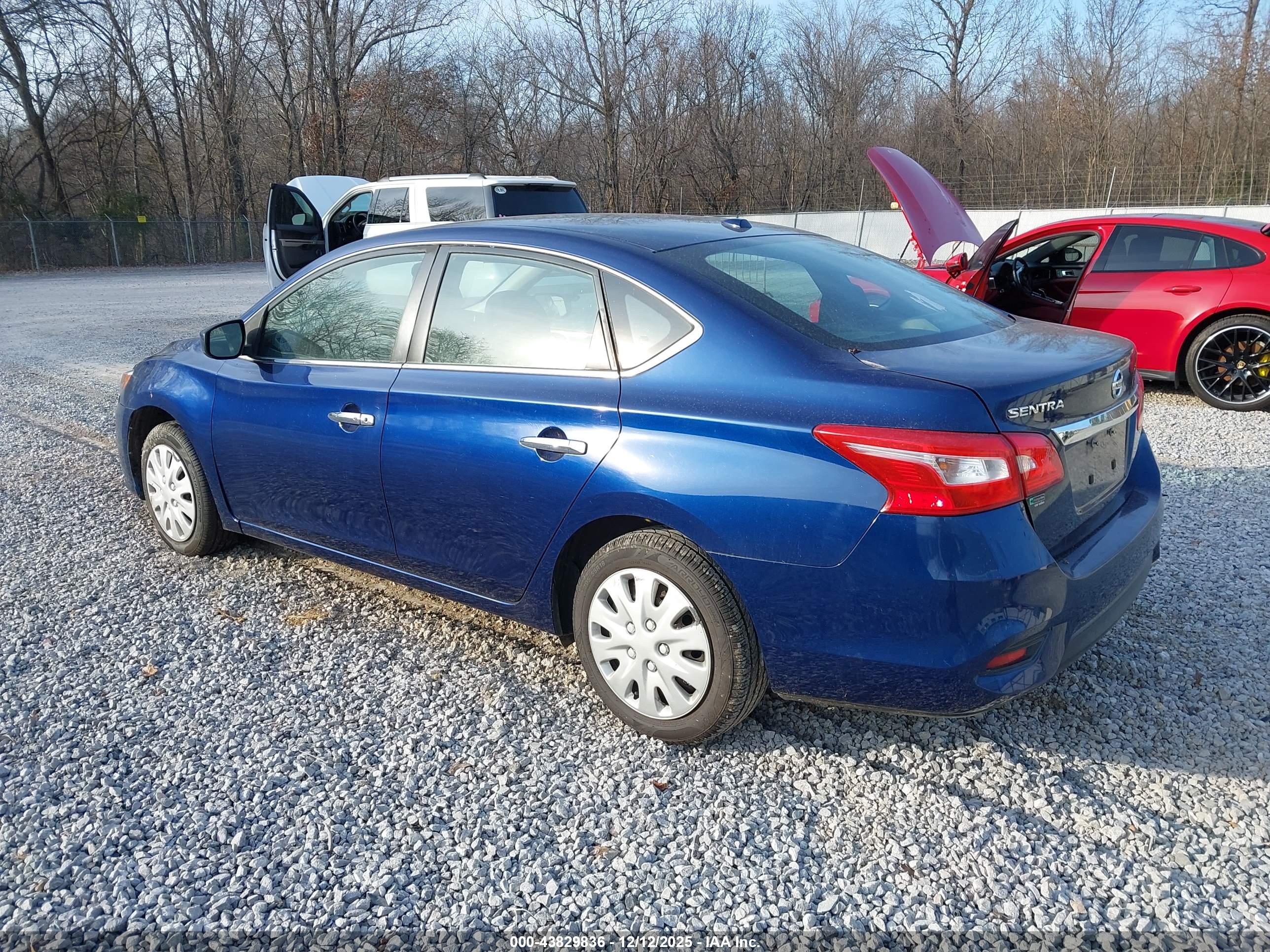 NISSAN SENTRA image 3