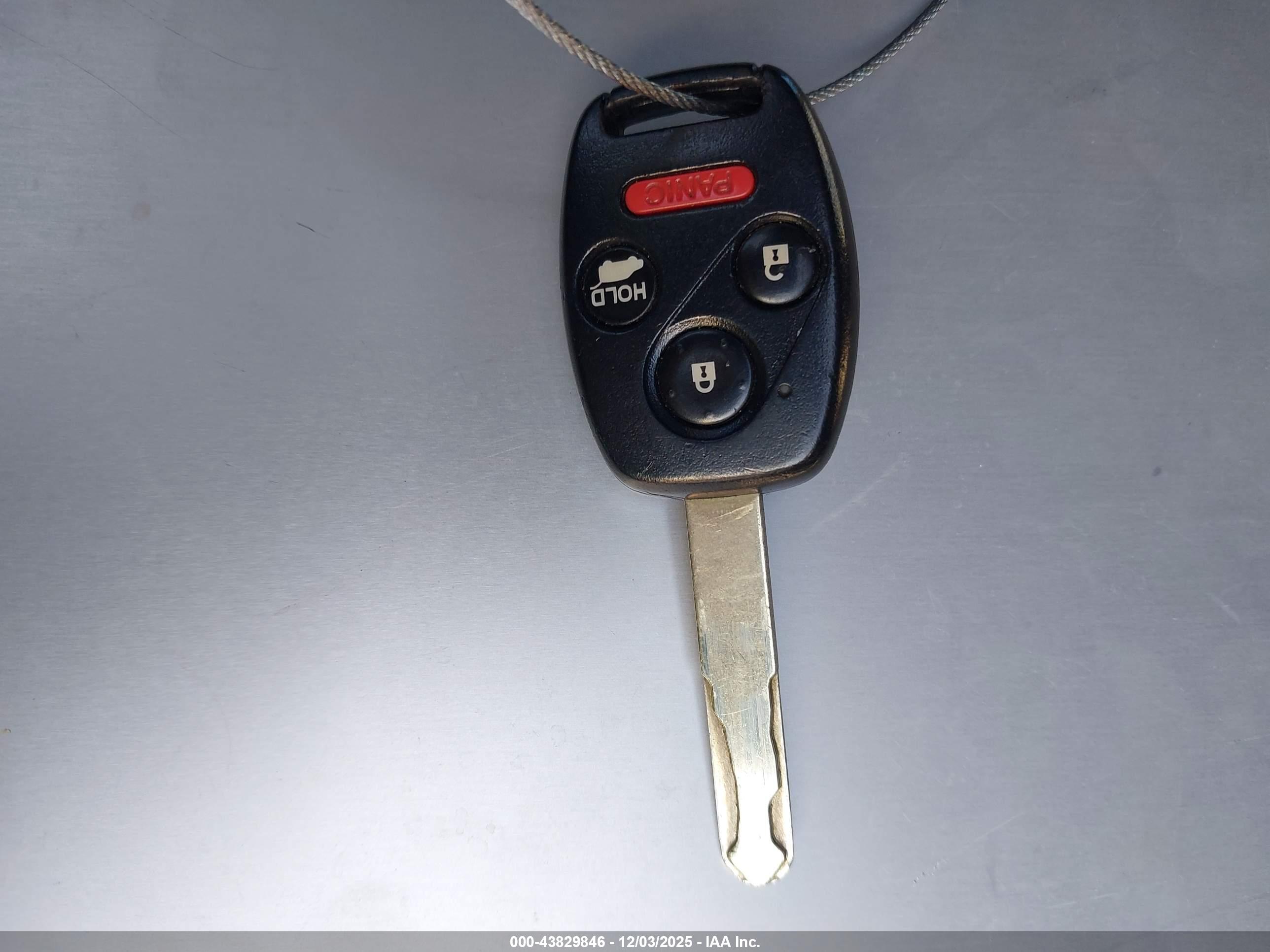 HONDA PILOT image 11