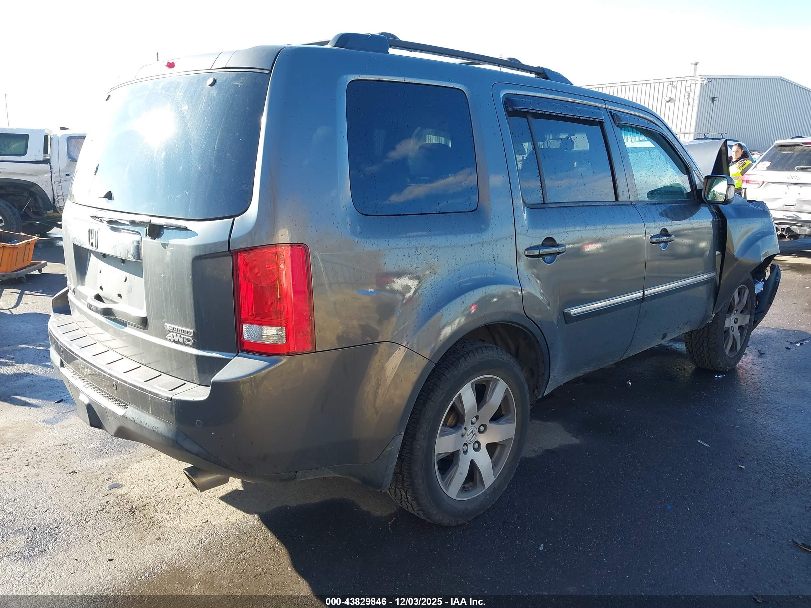 HONDA PILOT image 4