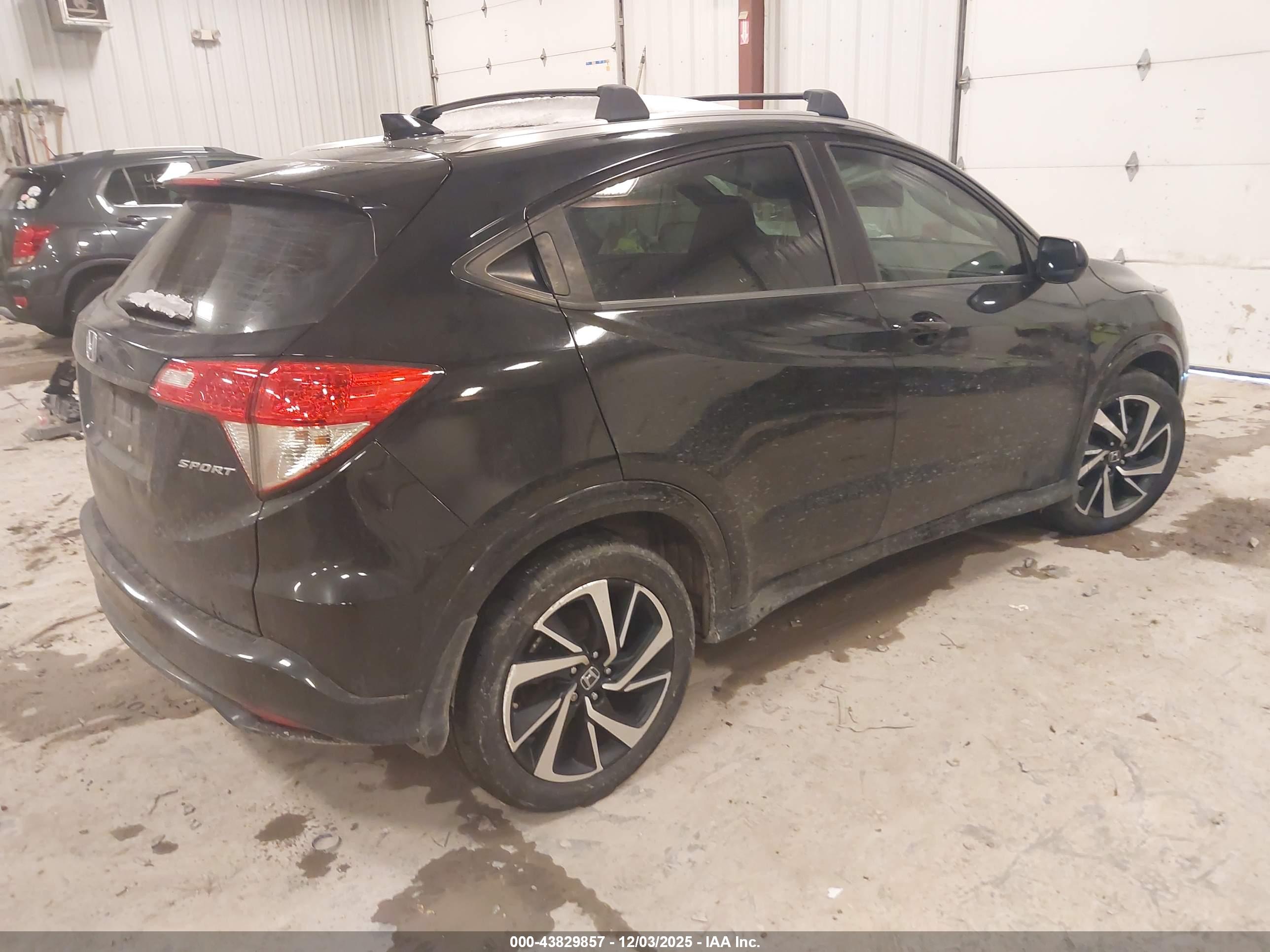 HONDA HR-V image 4
