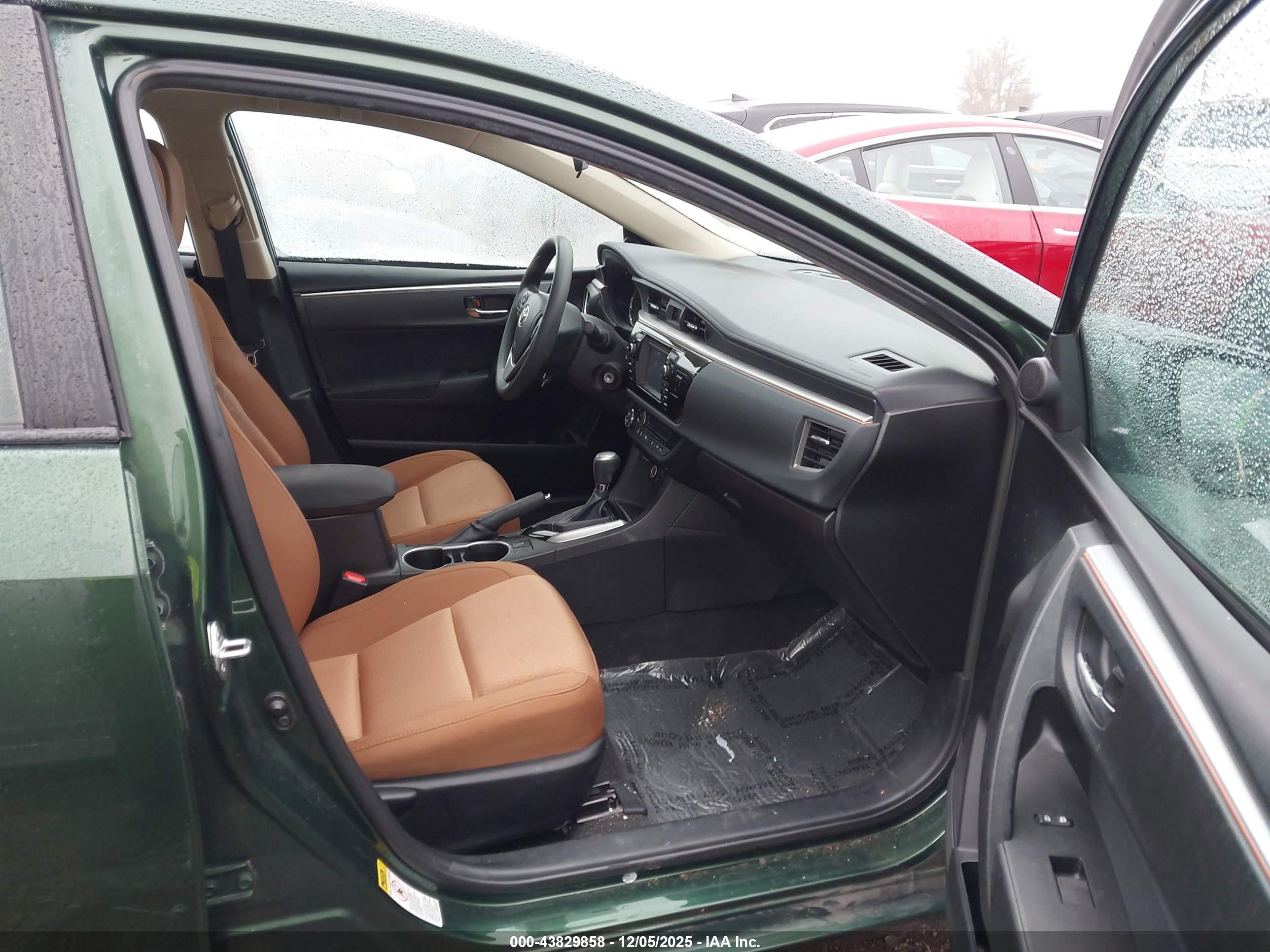 TOYOTA COROLLA image 5