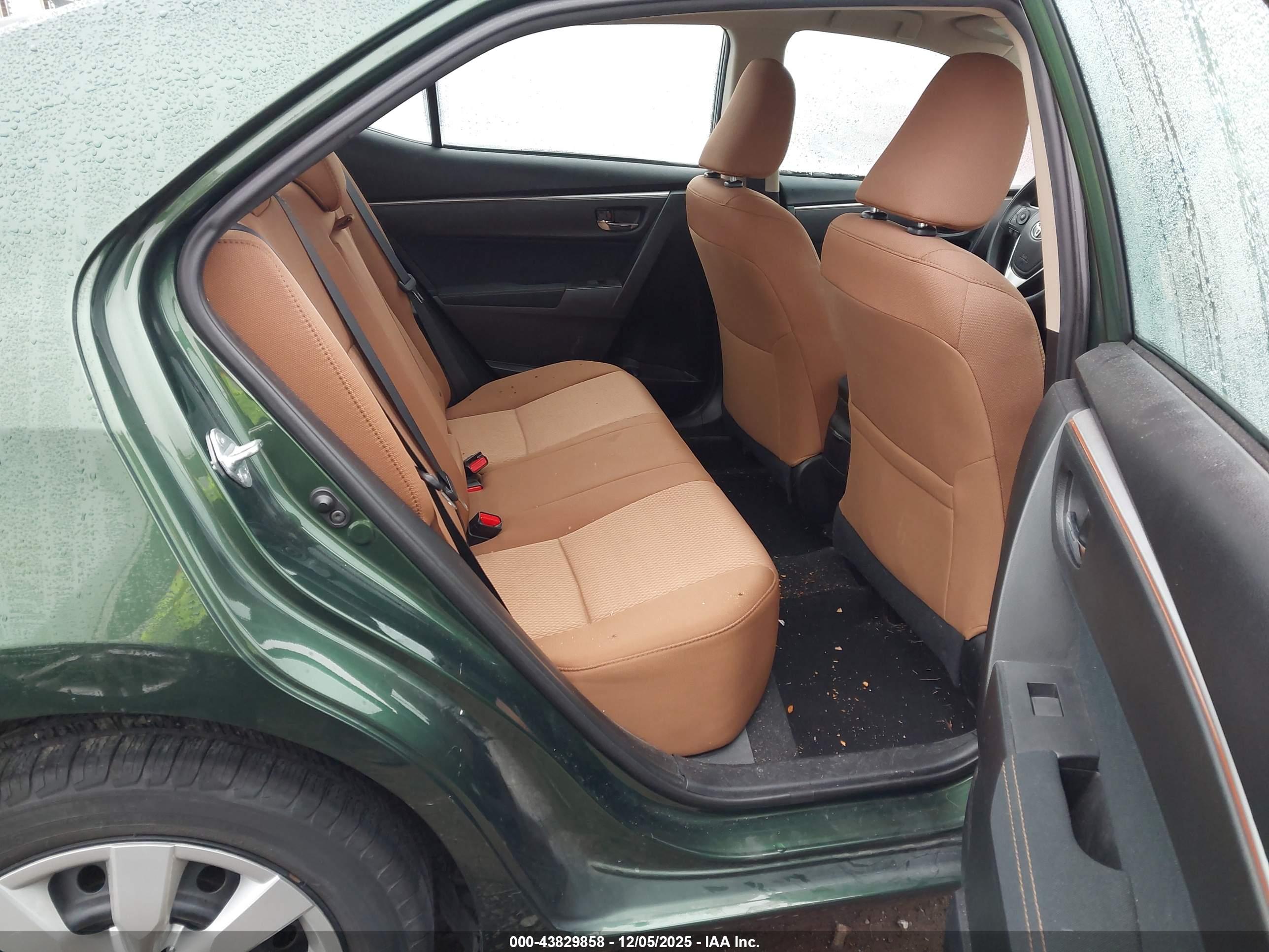 TOYOTA COROLLA image 8