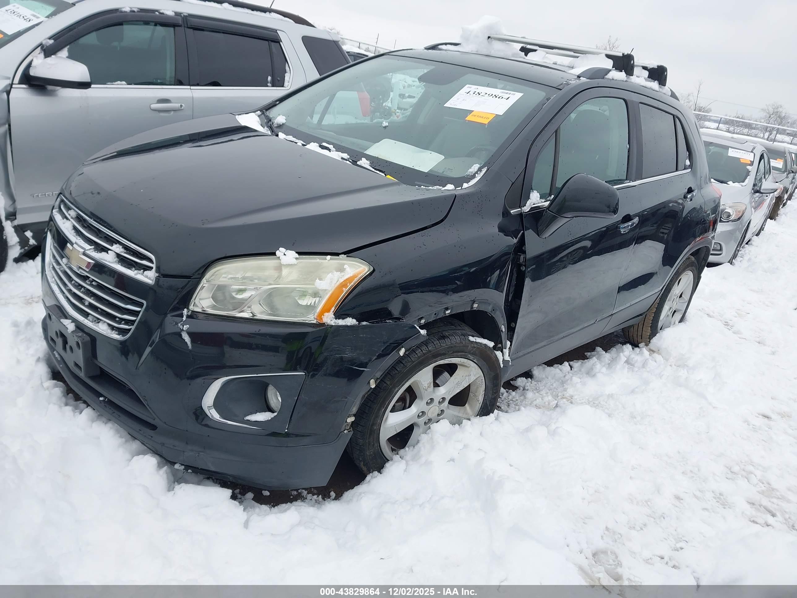 CHEVROLET TRAX image 2
