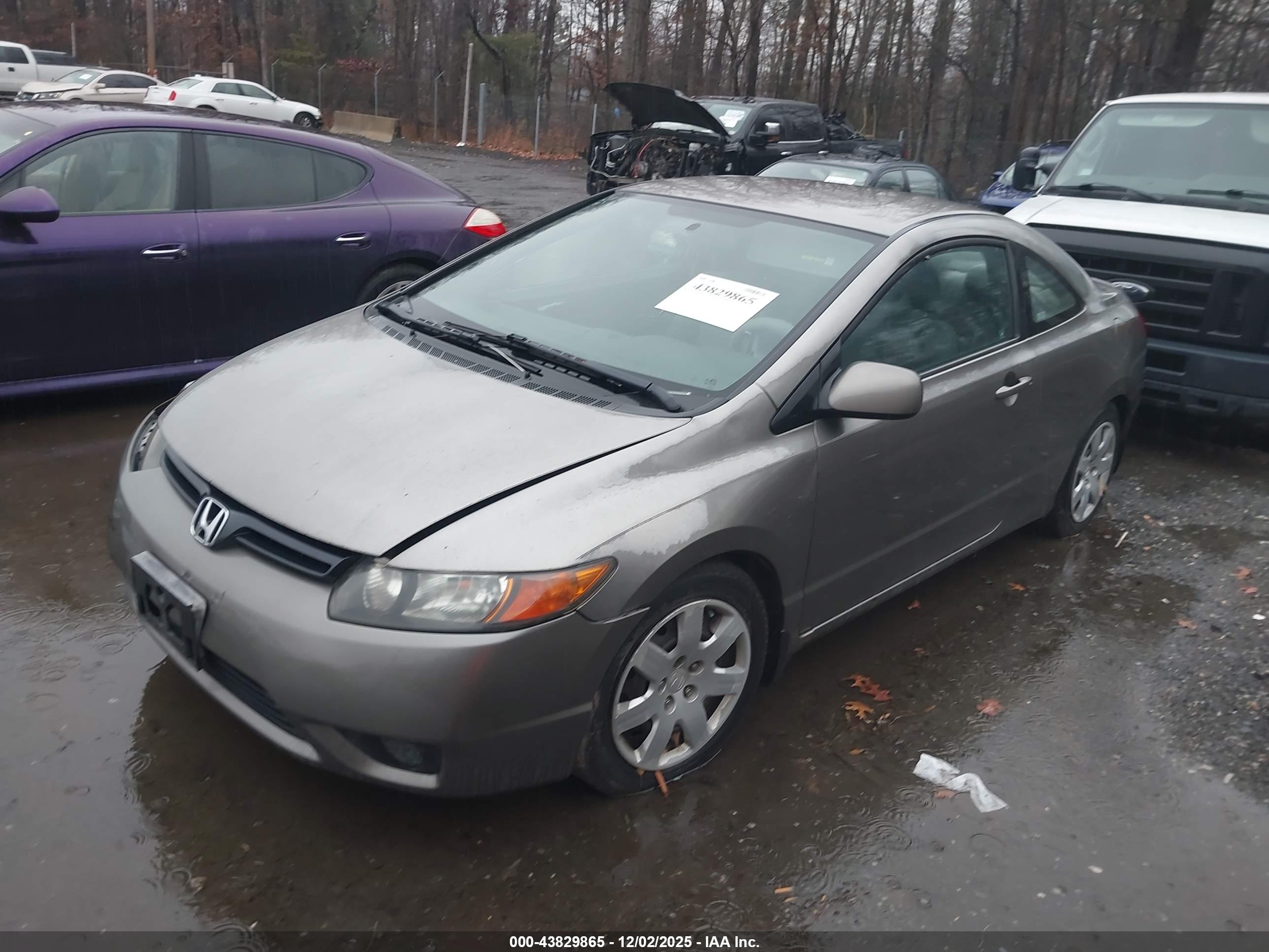 HONDA CIVIC image 2