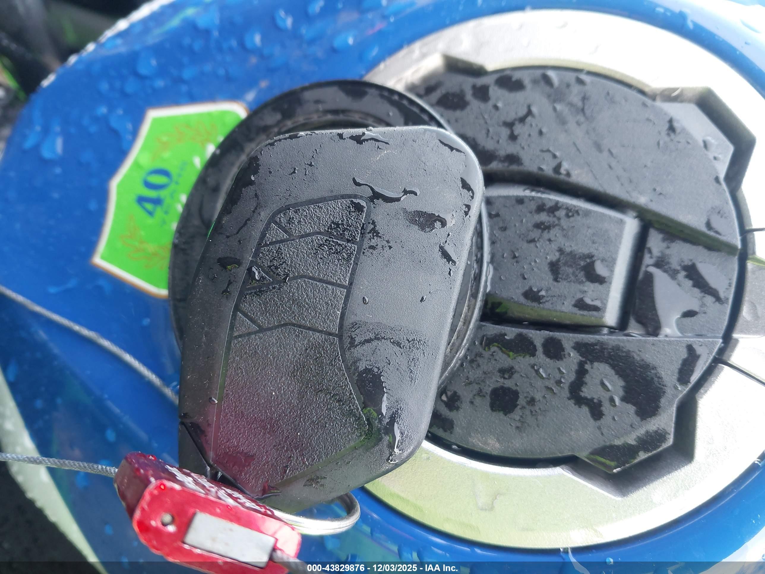 KAWASAKI EX500 image 11