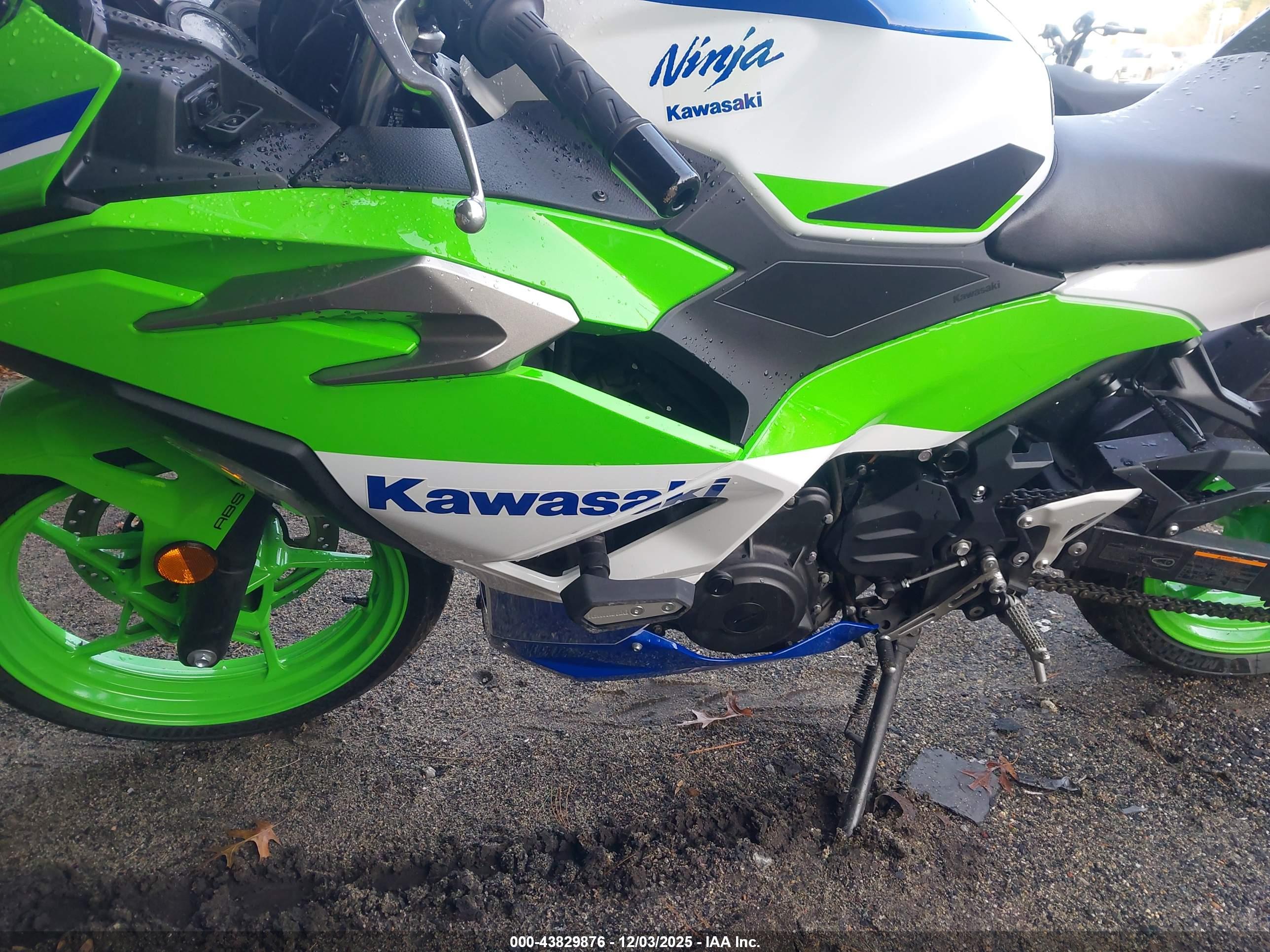 KAWASAKI EX500 image 9