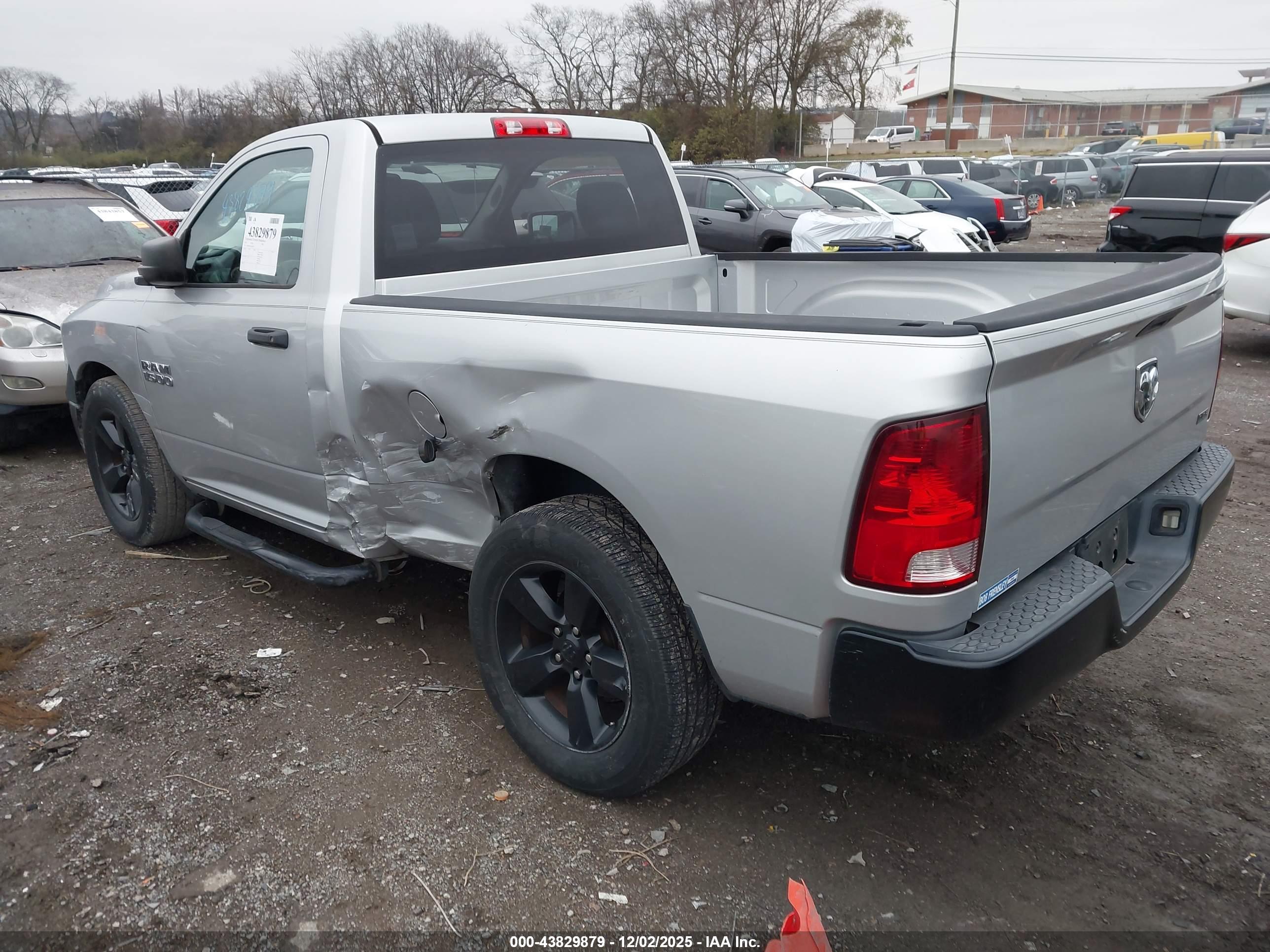 RAM 1500 image 3