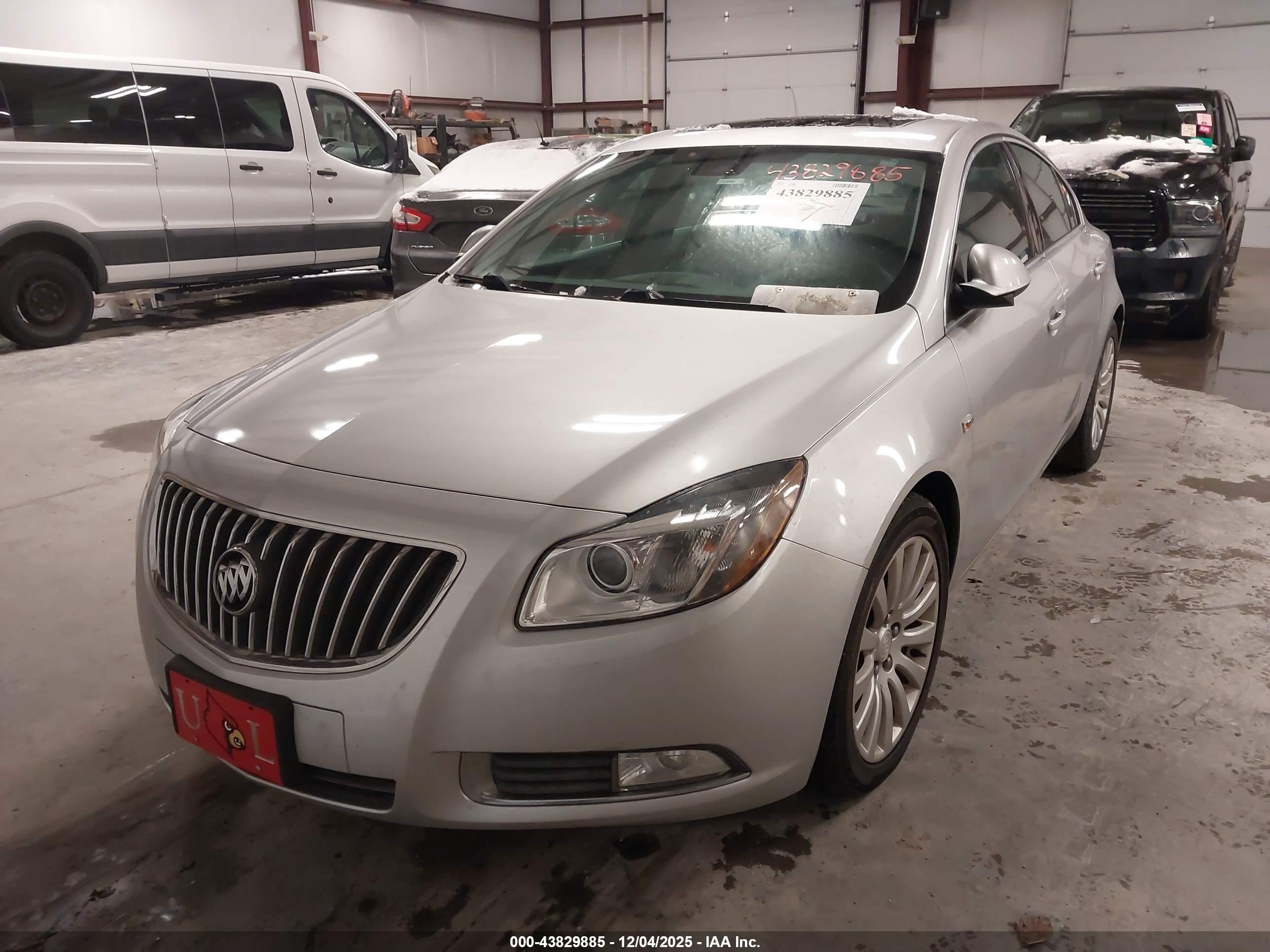 BUICK REGAL image 6