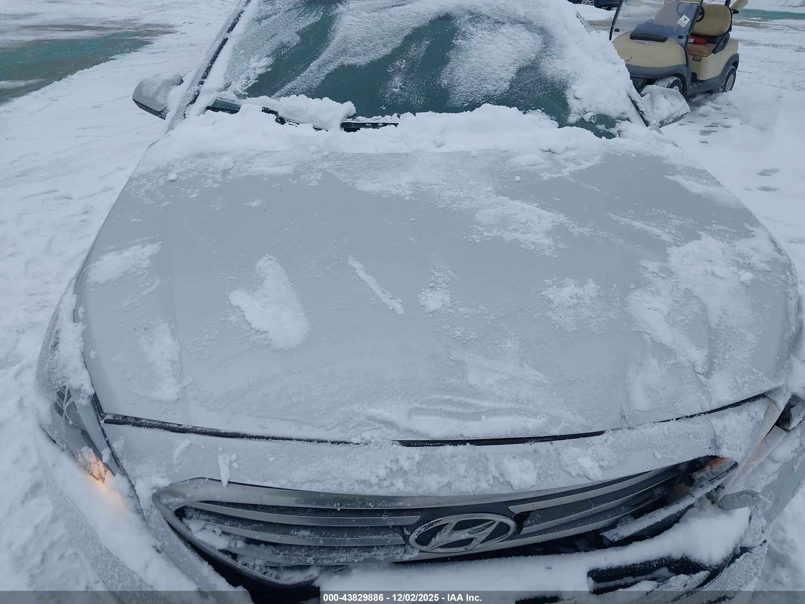 HYUNDAI SONATA image 10