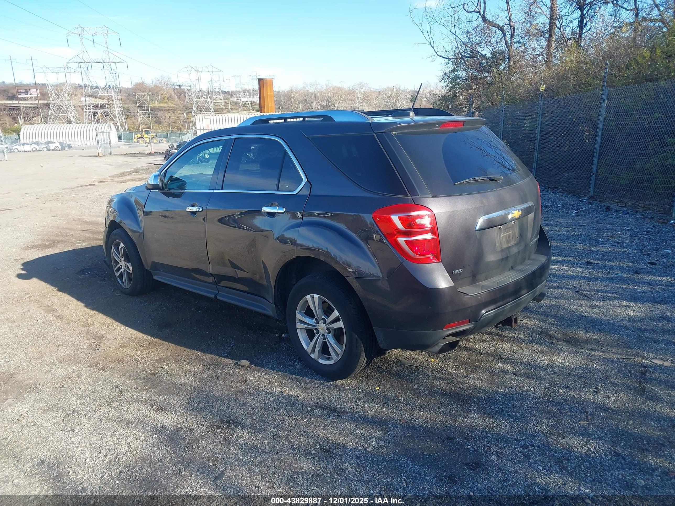 CHEVROLET EQUINOX image 3