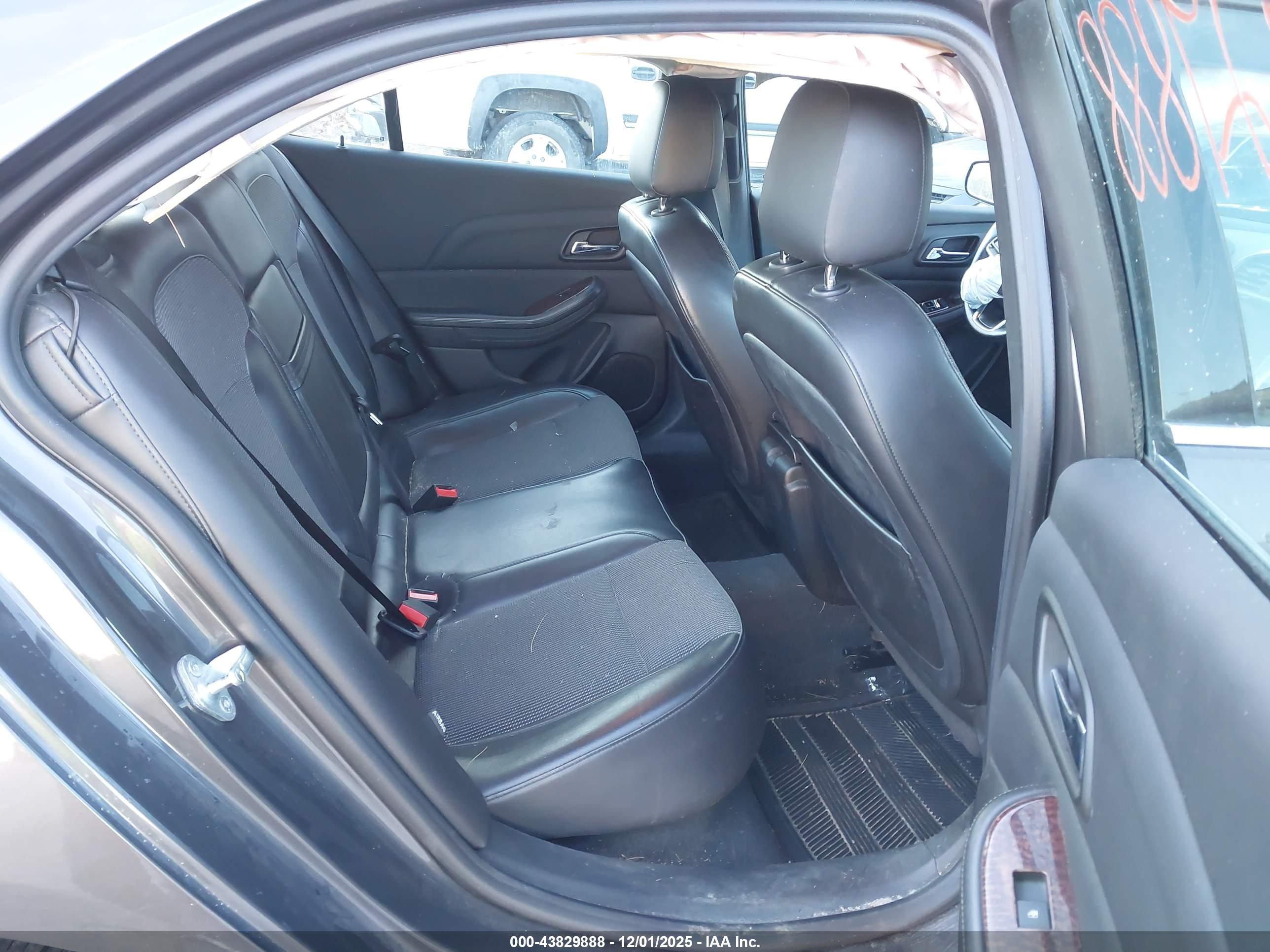 CHEVROLET MALIBU image 8