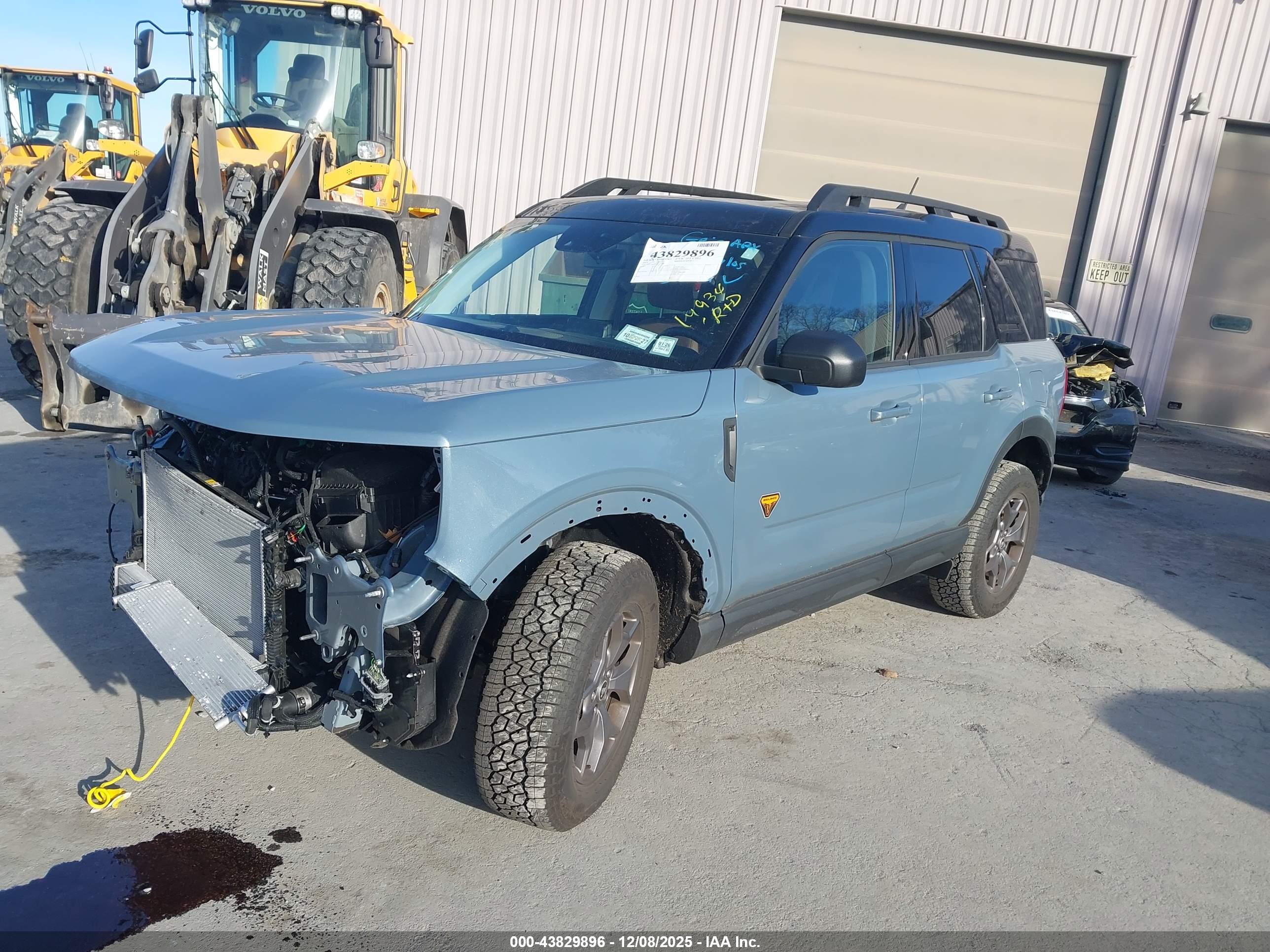 FORD BRONCO image 2