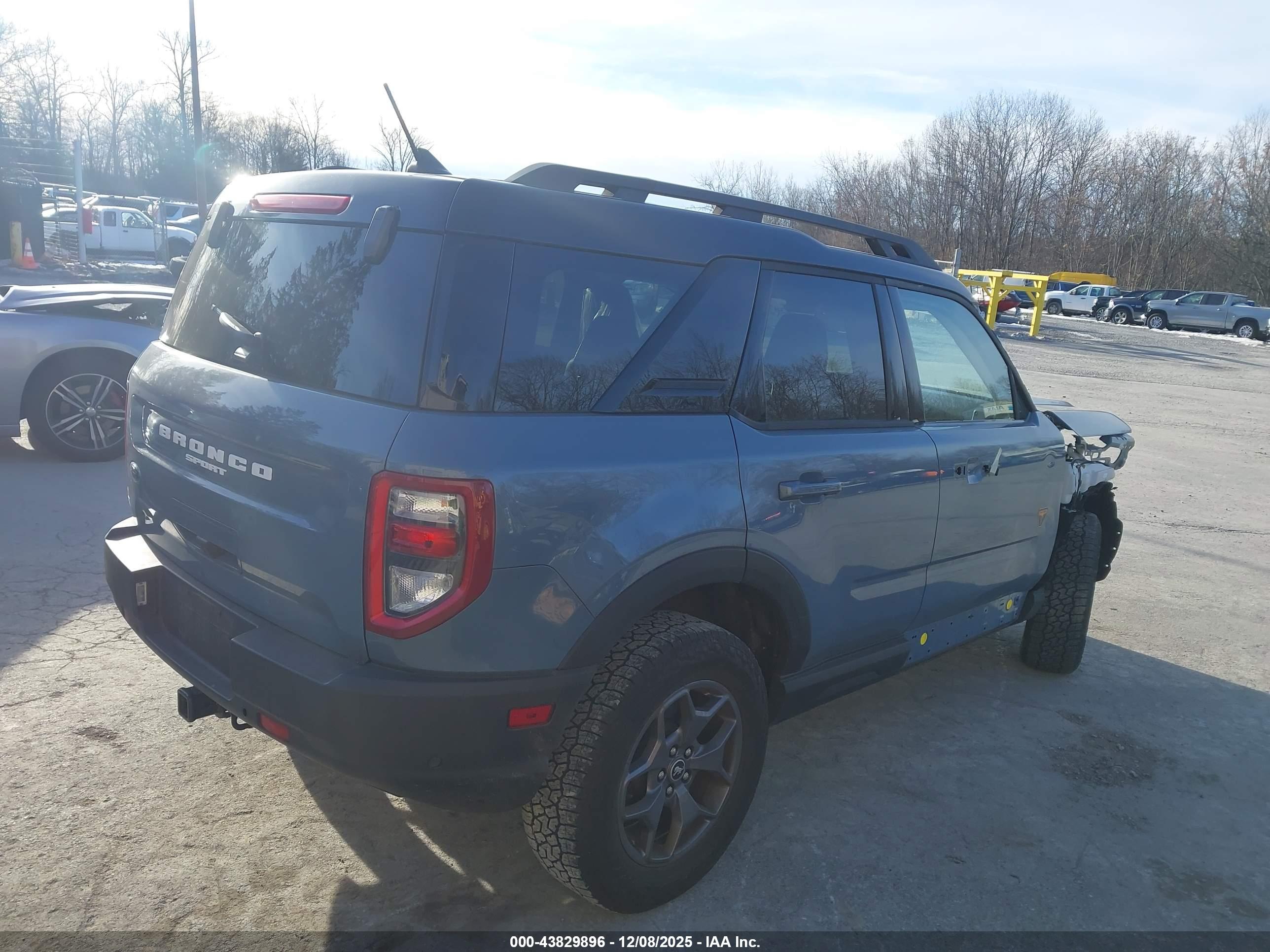 FORD BRONCO image 4