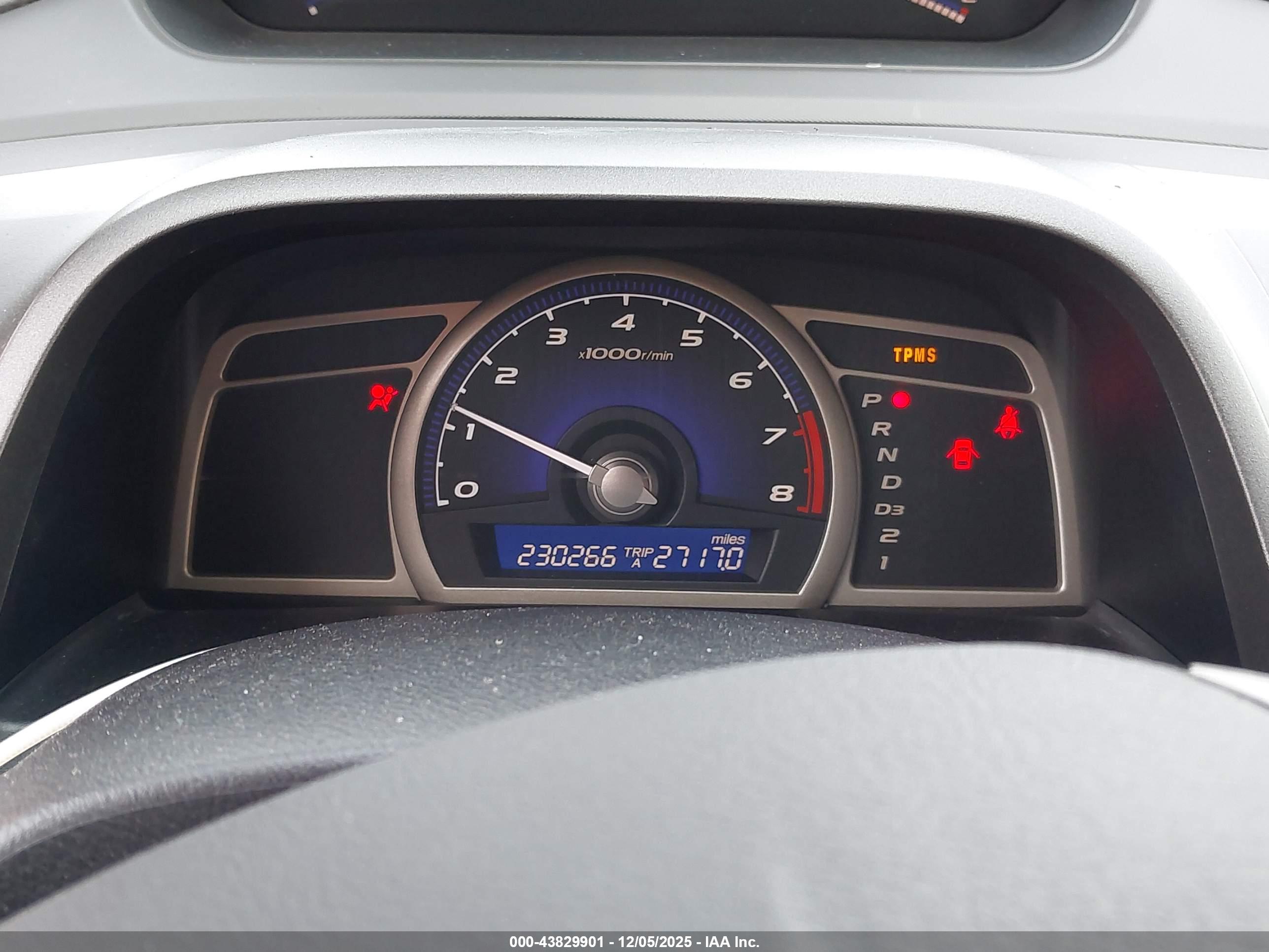 HONDA CIVIC image 7