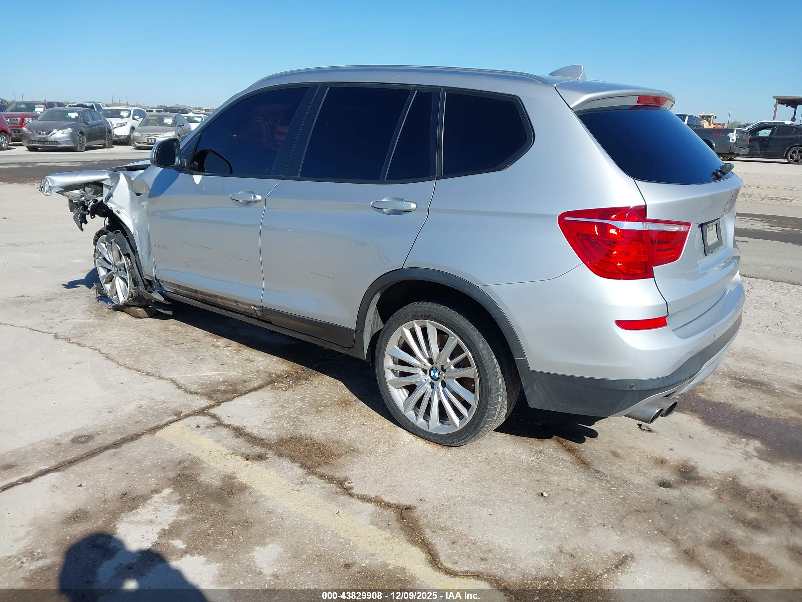 BMW X3 image 3