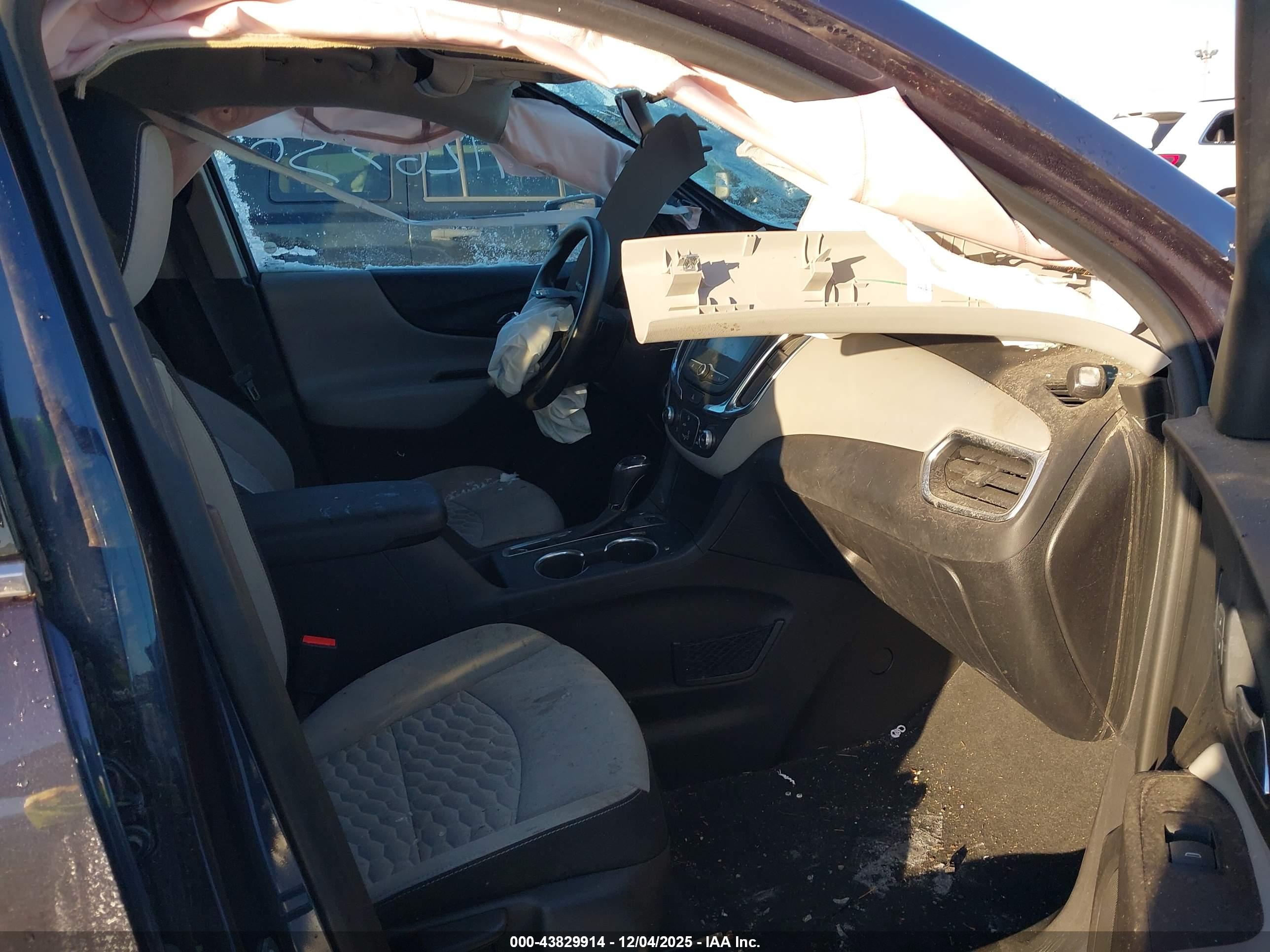 CHEVROLET EQUINOX image 5