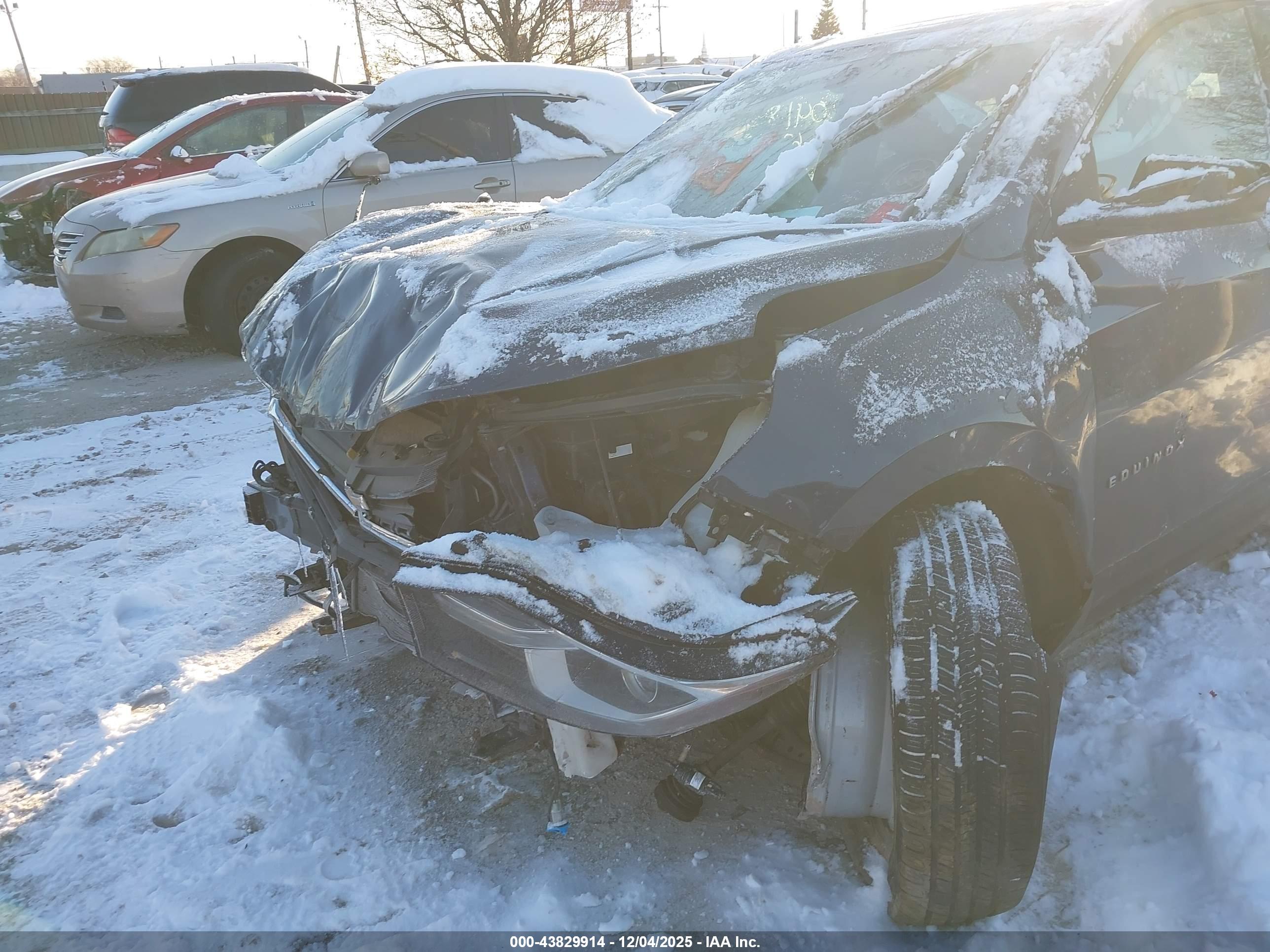 CHEVROLET EQUINOX image 6