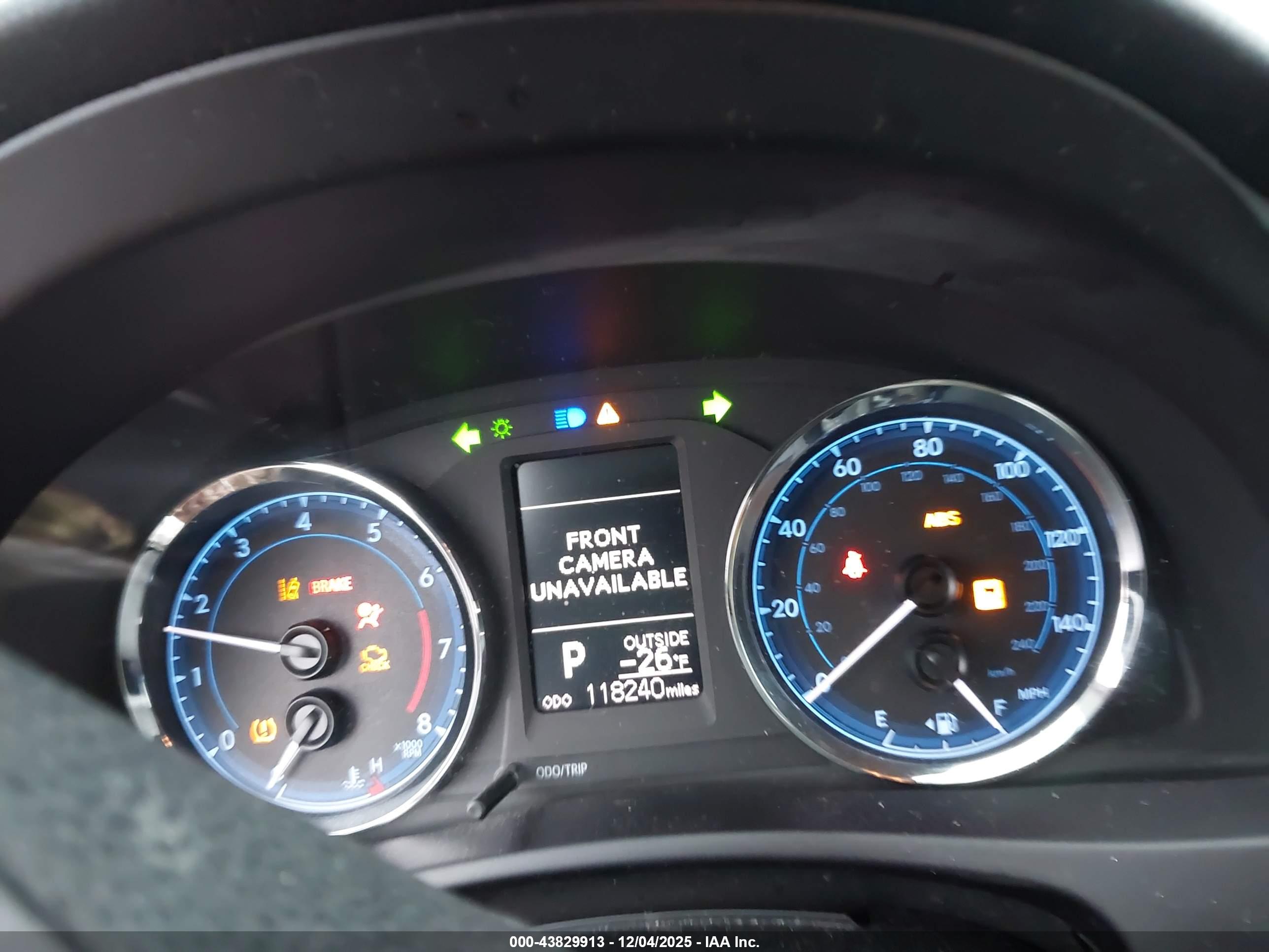 TOYOTA COROLLA image 7