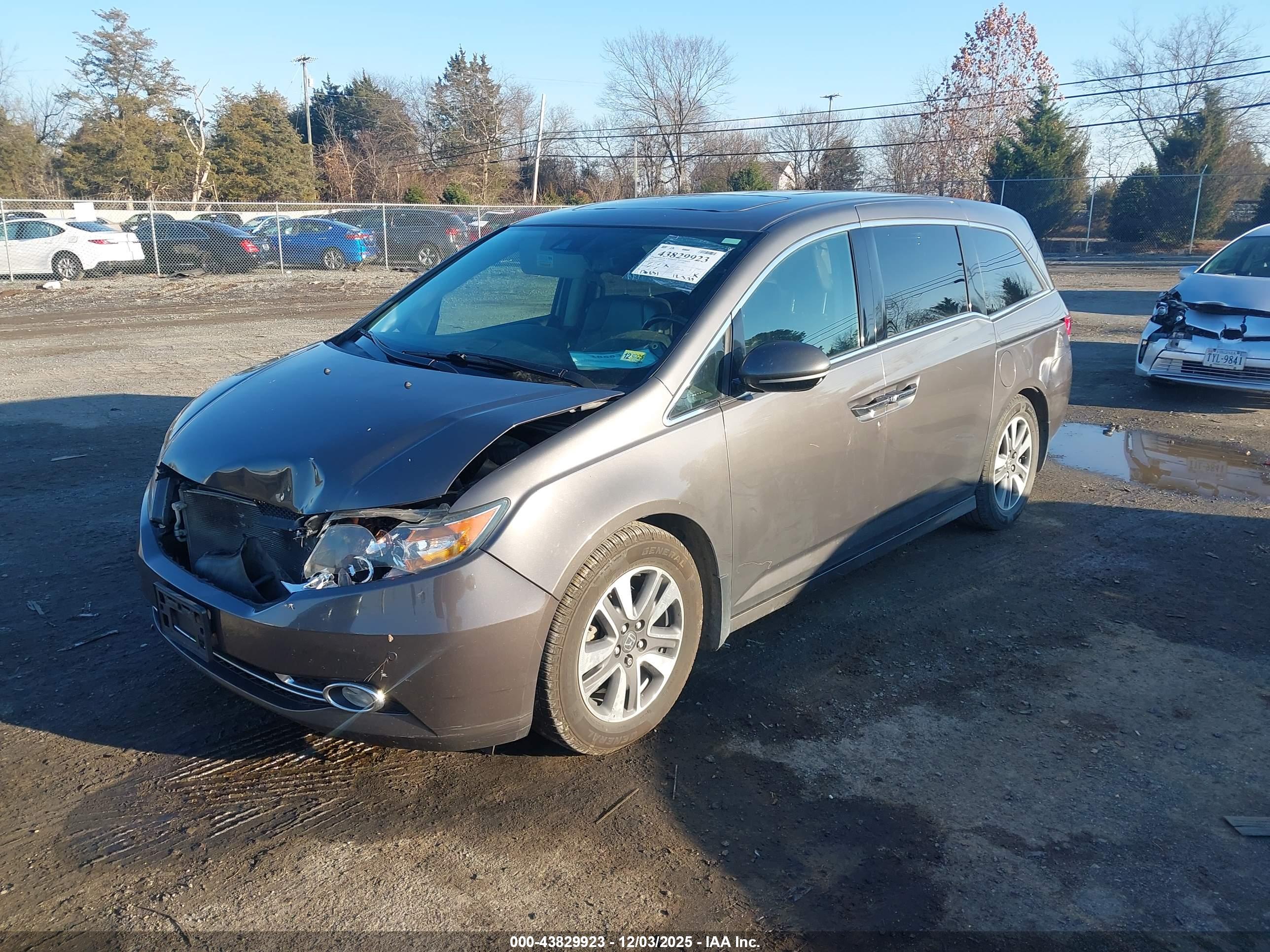 HONDA ODYSSEY image 2