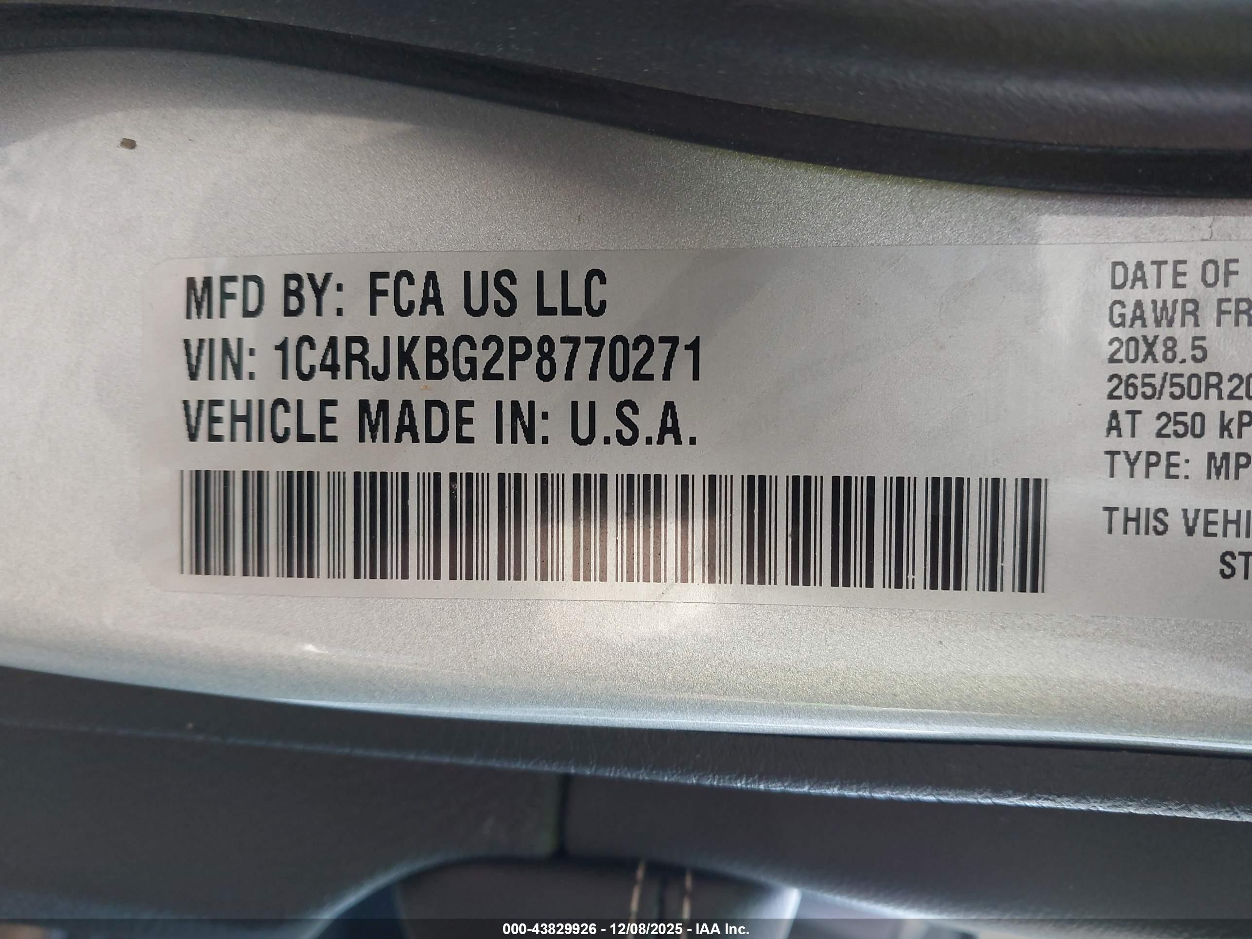 JEEP GRAND image 9