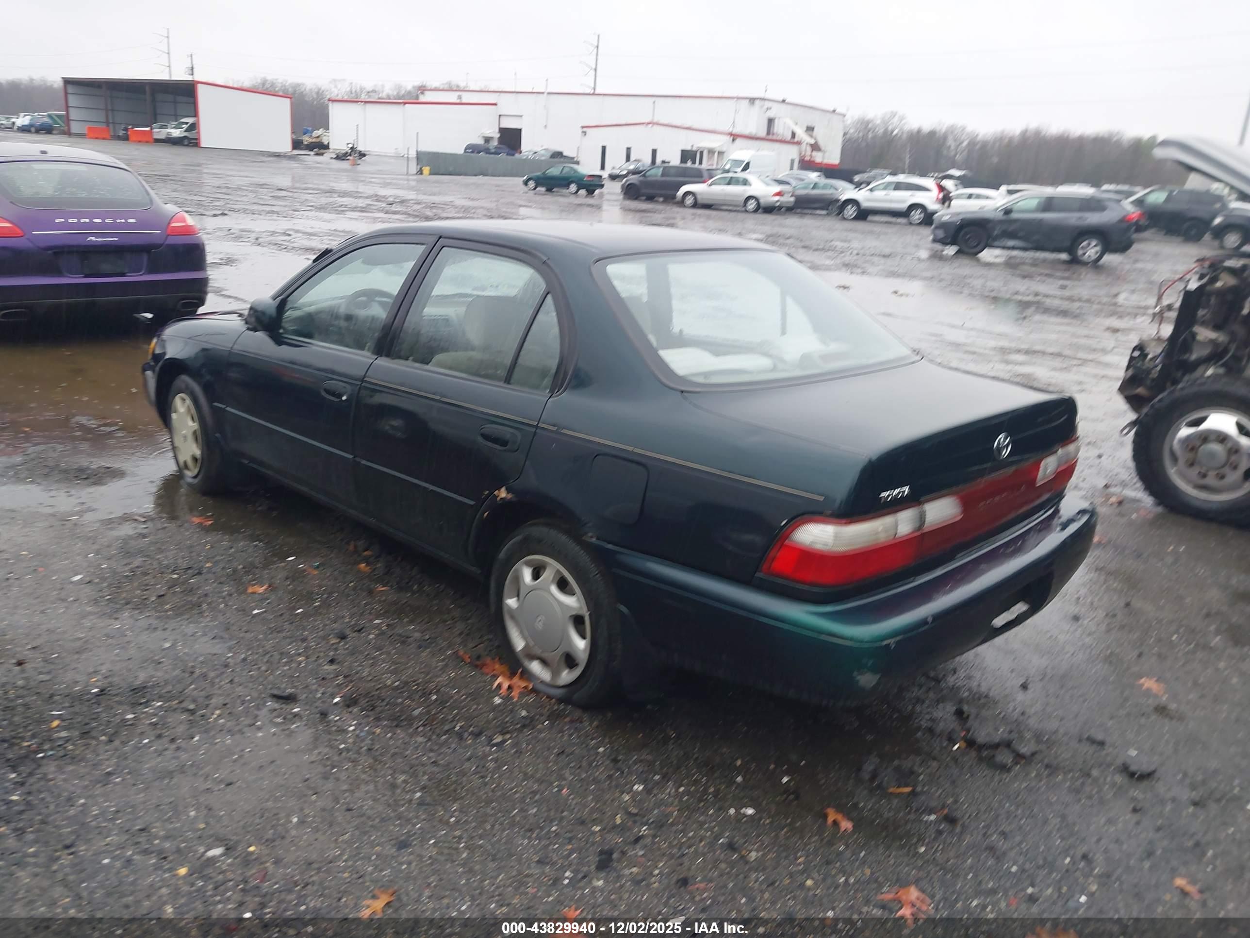 TOYOTA COROLLA image 3