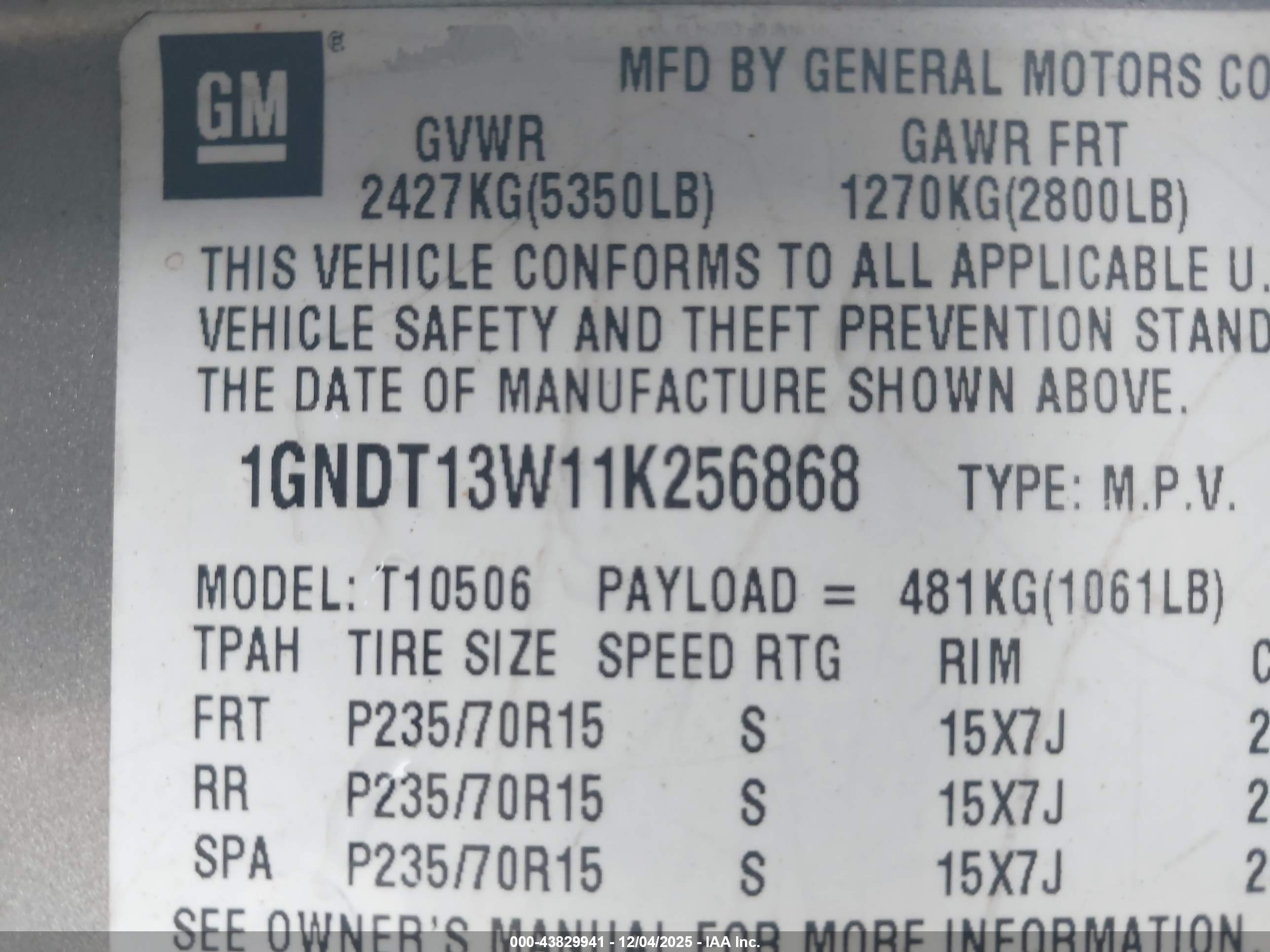 CHEVROLET BLAZER image 9