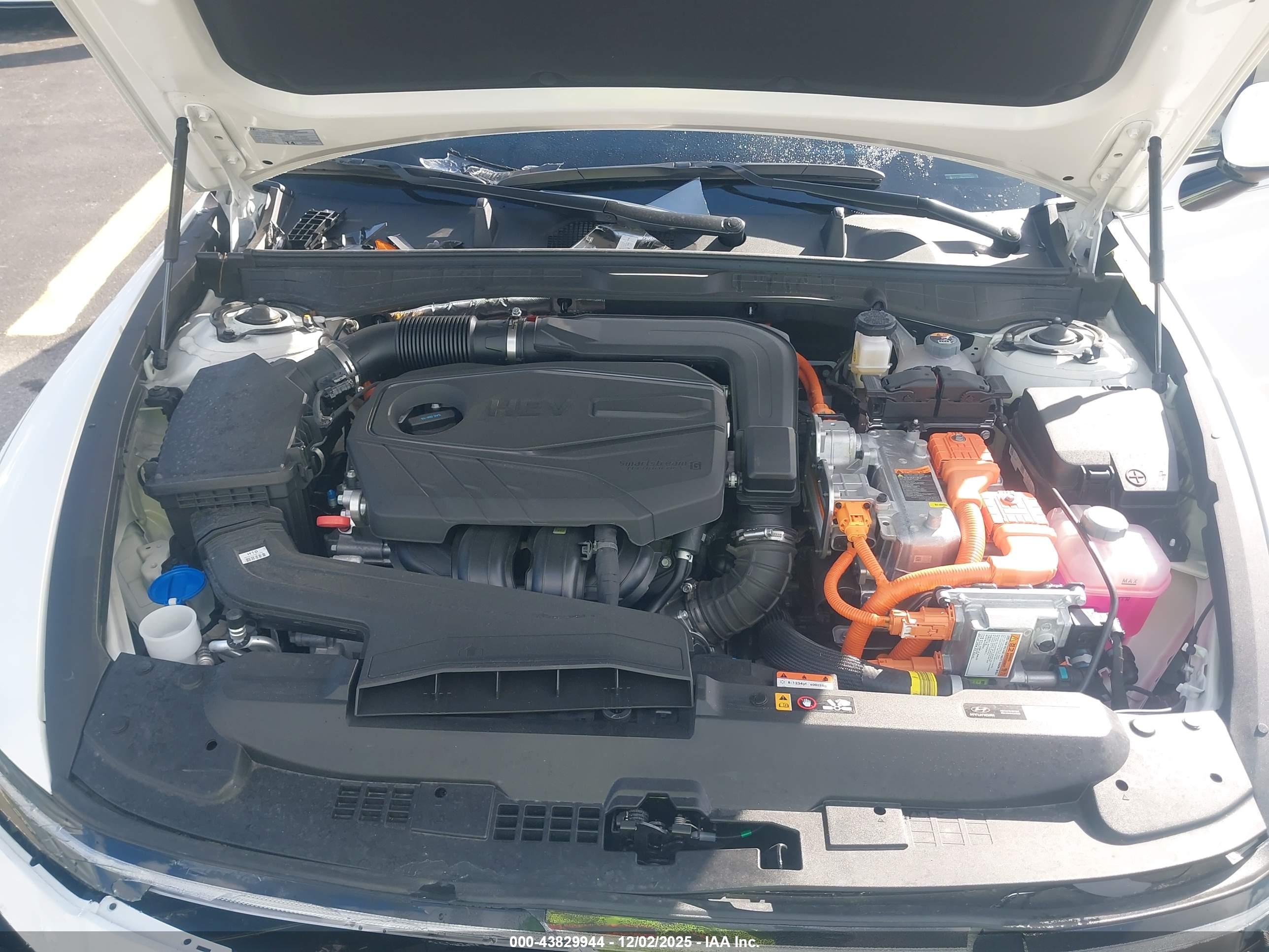 HYUNDAI SONATA image 10