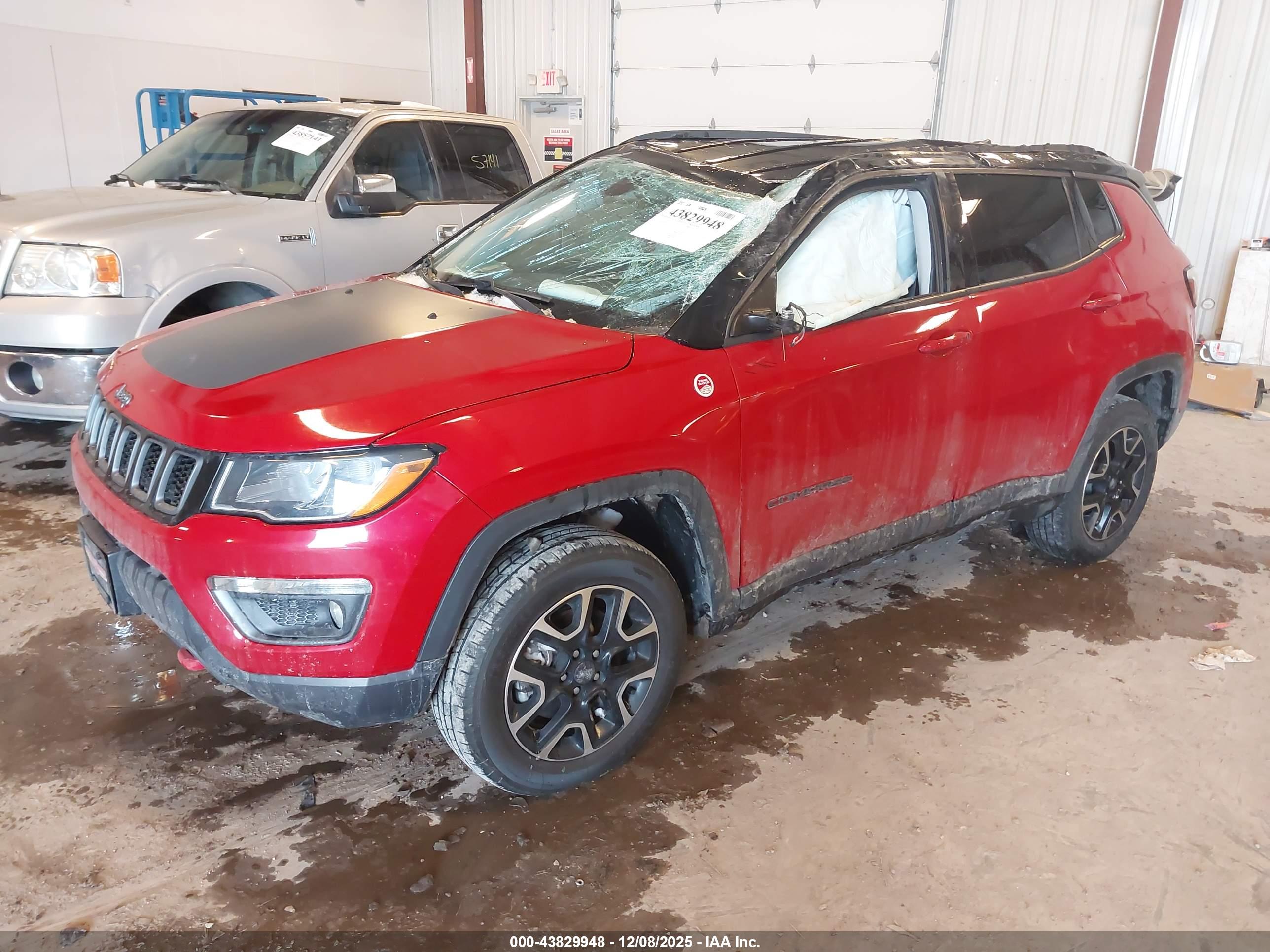 JEEP COMPASS image 2