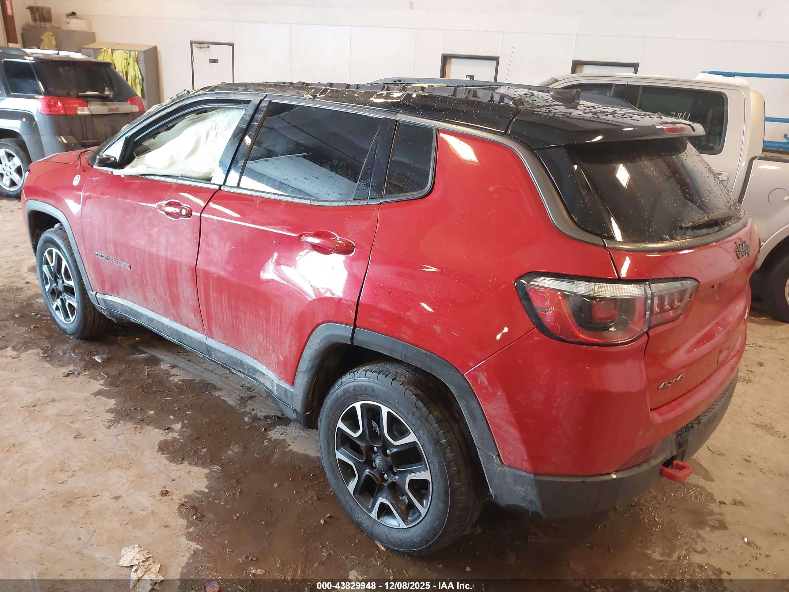 JEEP COMPASS image 3