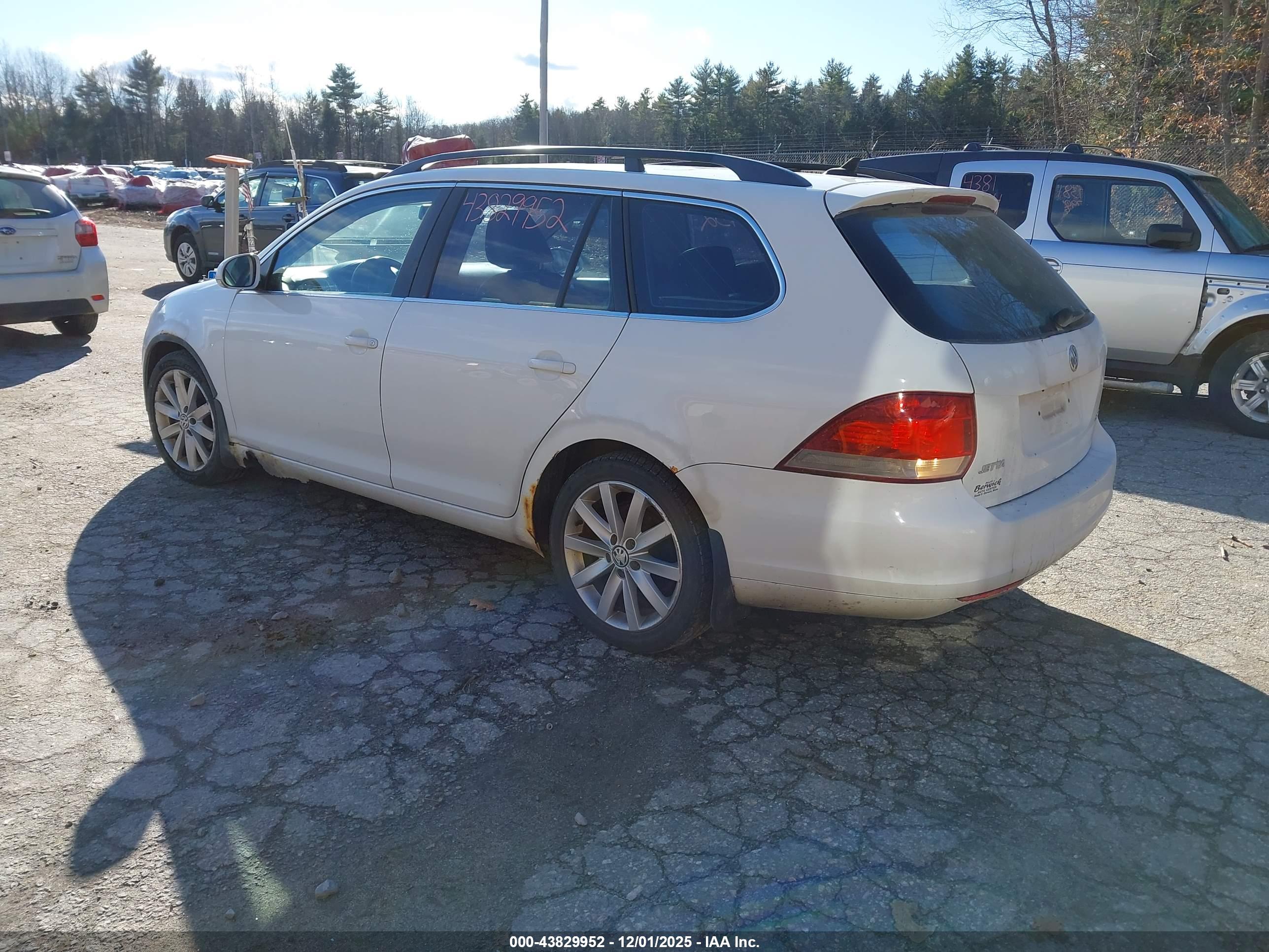 VOLKSWAGEN JETTA image 3